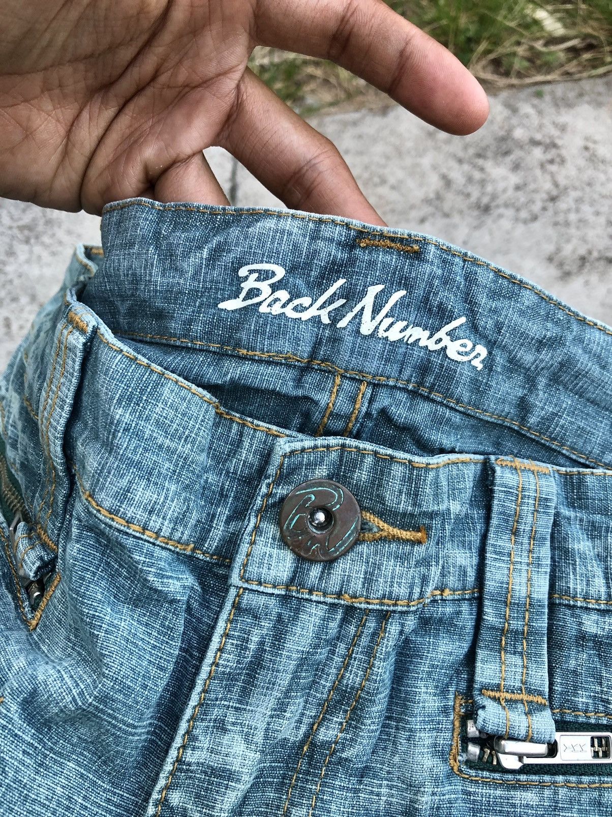 Vintage FLARED⚡️⚡️WASHED BLUE ZIPPER BACK NUMBER BUSHPANT Size US 30 / EU 46 - 4 Thumbnail