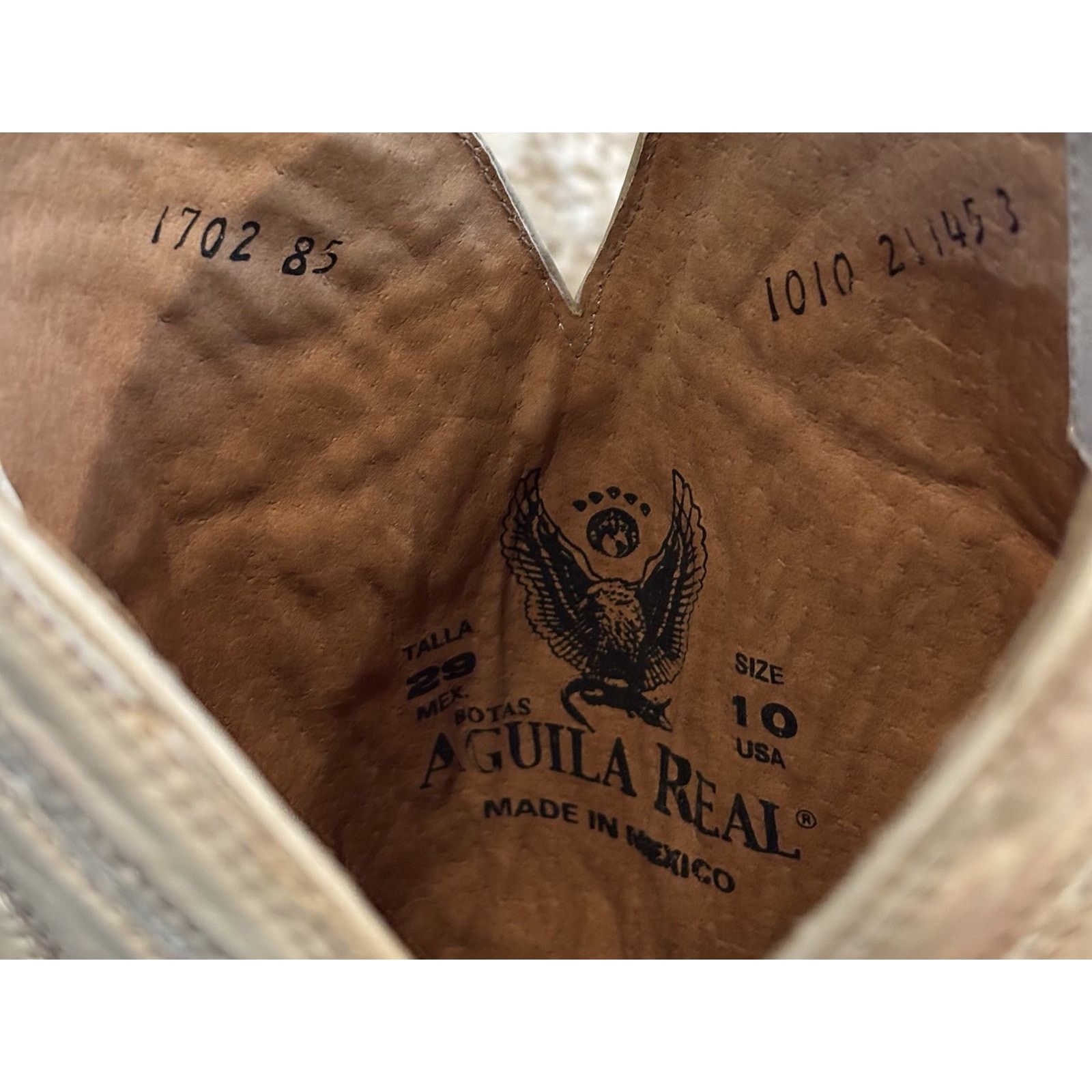 Other Aguila Real Ostrich Leather Cowboy Boots 10 Pointy Toe Cream Size US 10 / EU 43 - 14 Thumbnail