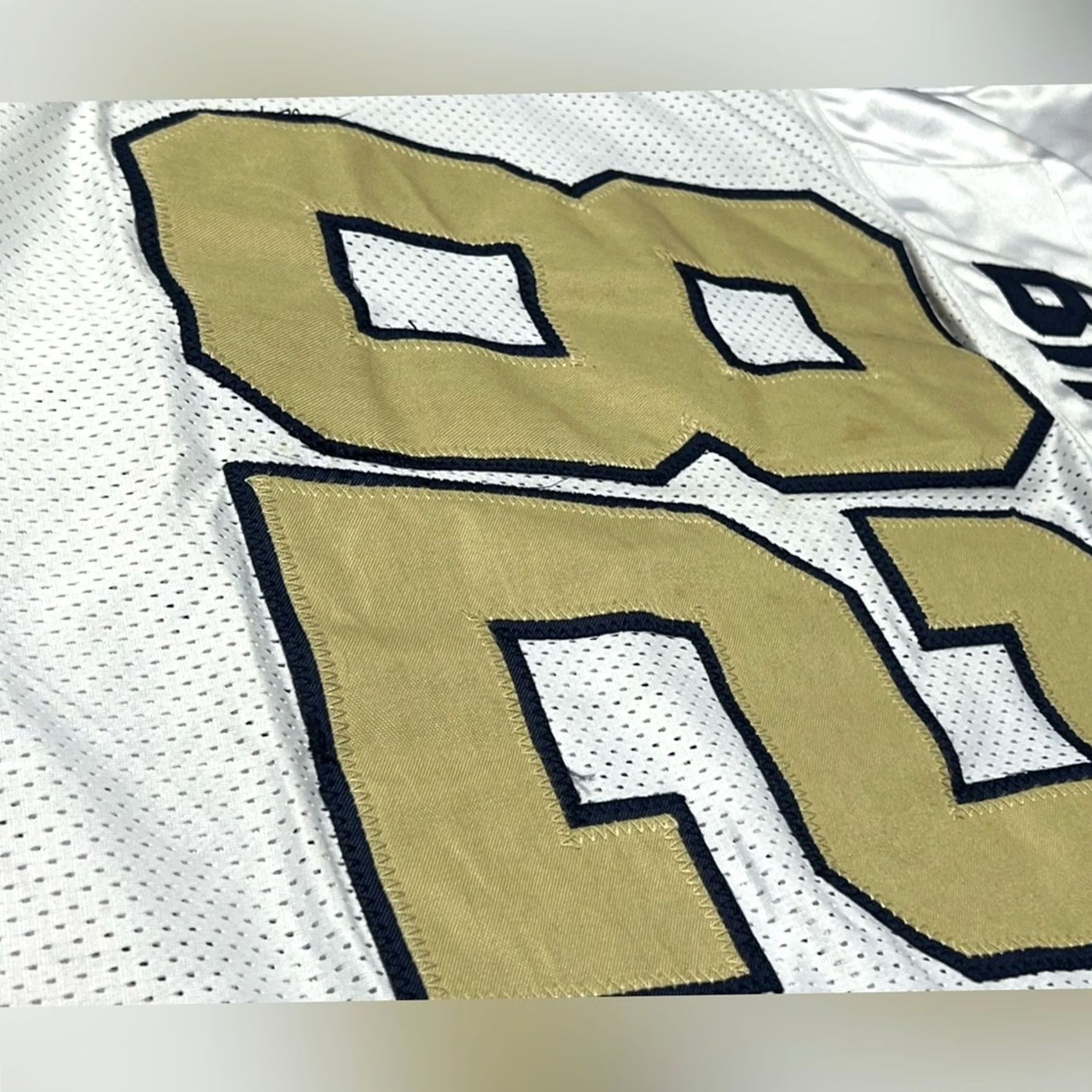 Brooks USFA Semi-Pro Football Game Used Bruins Jersey #82 Brooks XL White Mens T-Shirt 1 of 1 Size US XL / EU 56 / 4 - 6 Thumbnail
