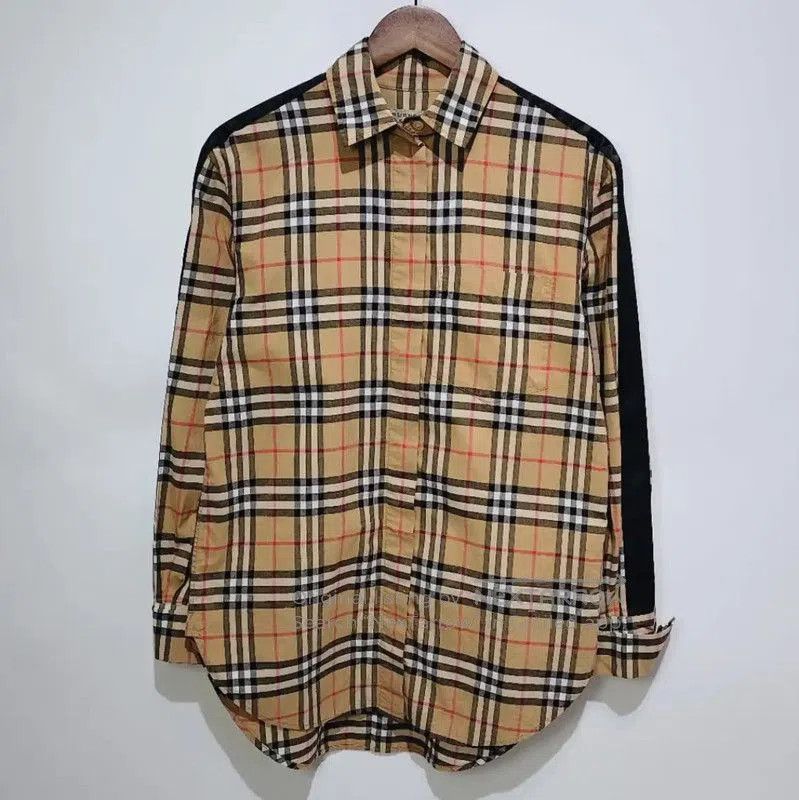 Burberry Burberry Khaki Check Cotton Shirt for Women. Size L / US 10 / IT 46 - 1 Thumbnail