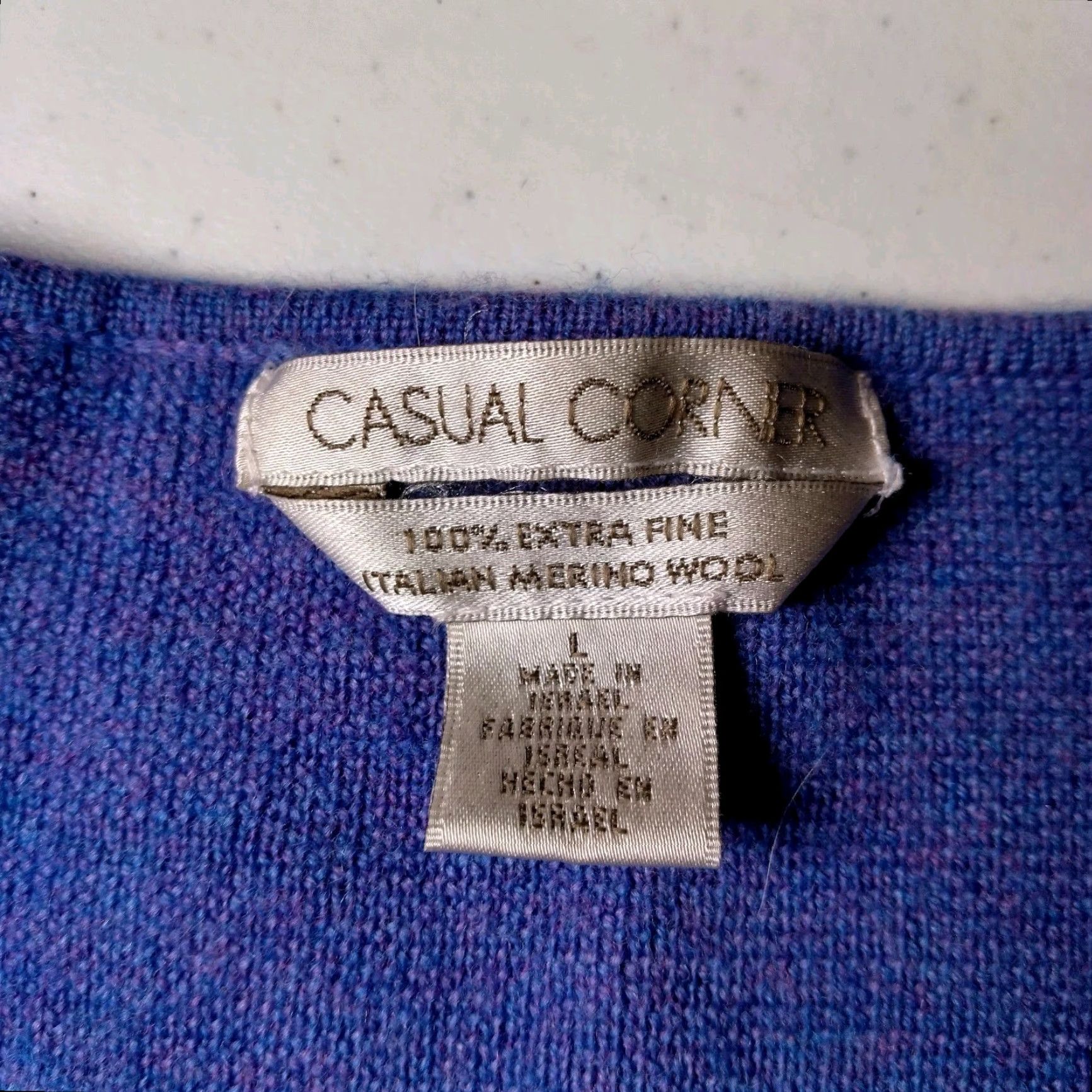 Vintage VINTAGE Casual Corner Sweater Women Large Italian Merino Wool Knit V-Neck Pullover Winter Fall Spring Size L / US 10 / IT 46 - 6 Thumbnail