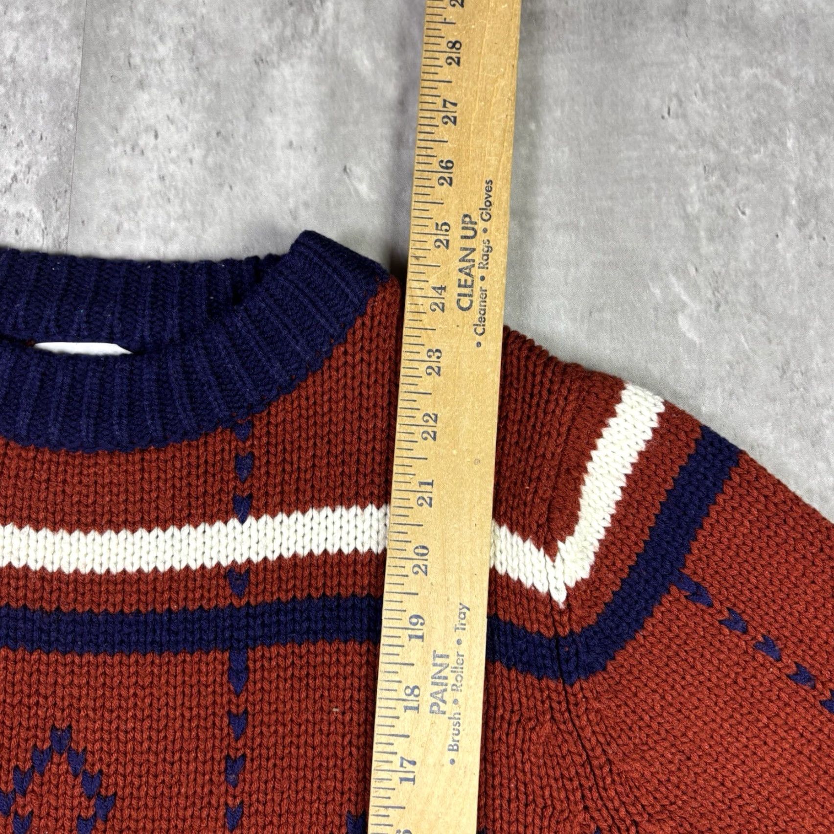 Vintage VINTAGE Knit Sweater Acrylic Diamond Striped Pattern Adult Small 70s Mens Pullover Crew Neck Brown Classic Lightweight Size US S / EU 44-46 / 1 - 4 Thumbnail