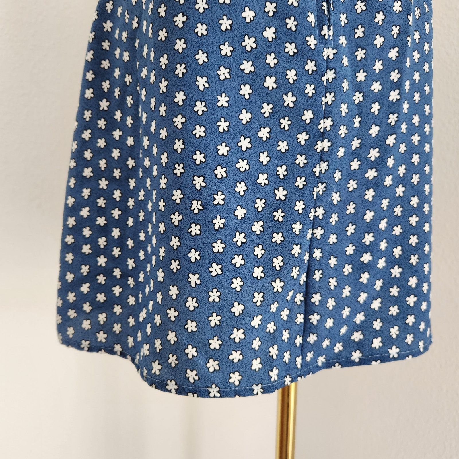 Vintage Vintage 90s Blue Floral Mini Skirt XS Size 26" / US 2 / IT 38 - 8 Thumbnail