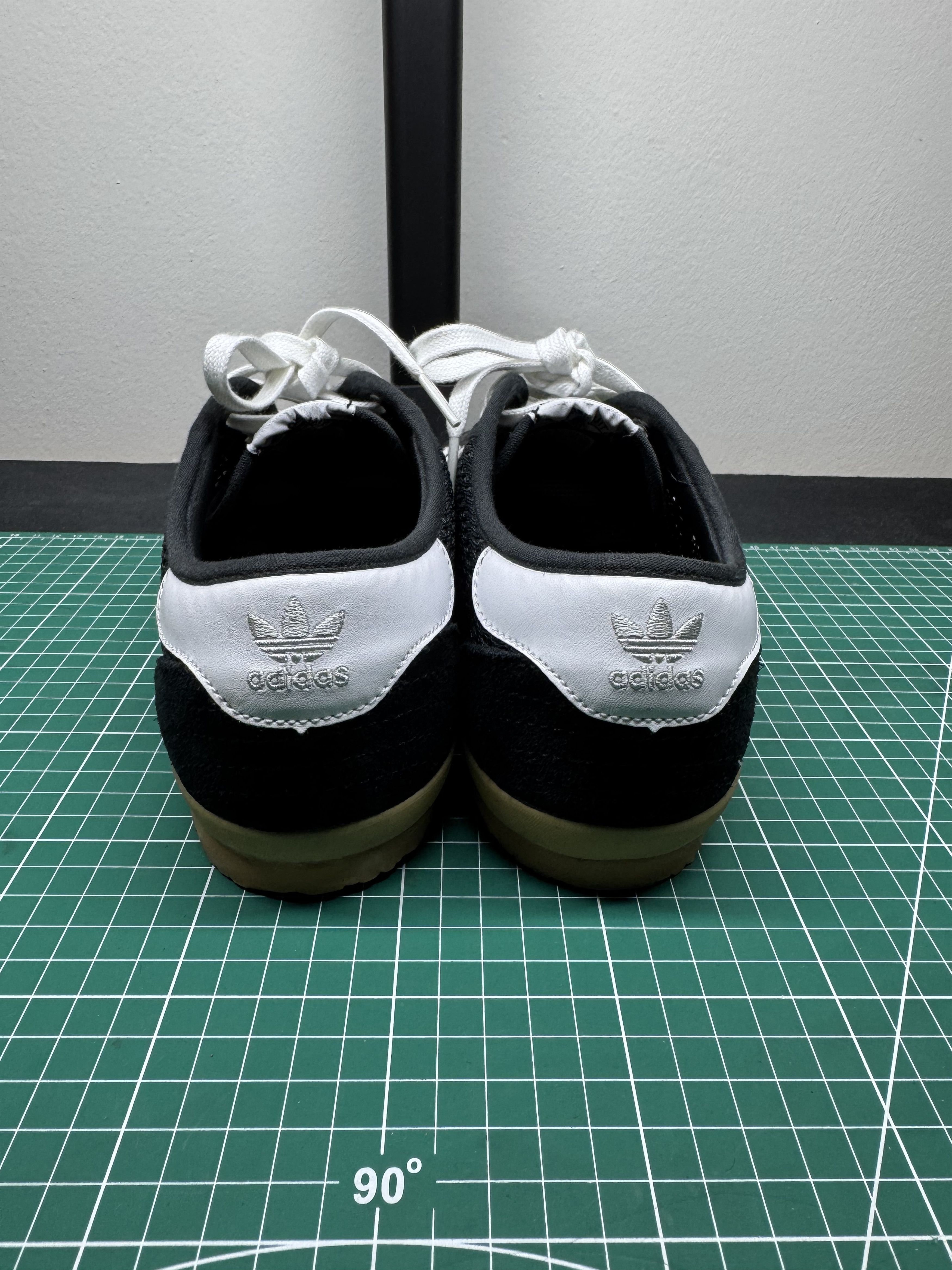 Adidas Adidas Tischtennis Shoes Black Size US 12 / IT 42 - 5 Thumbnail