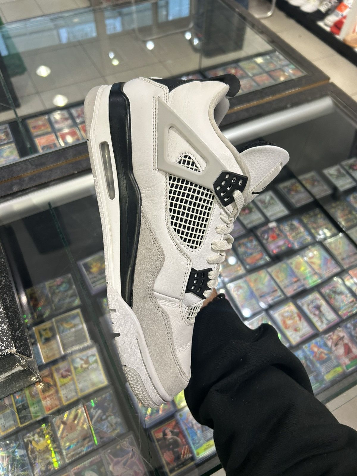 Jordan Brand Jordan 4 Millitary Black Size US 12 / EU 45 - 4 Thumbnail