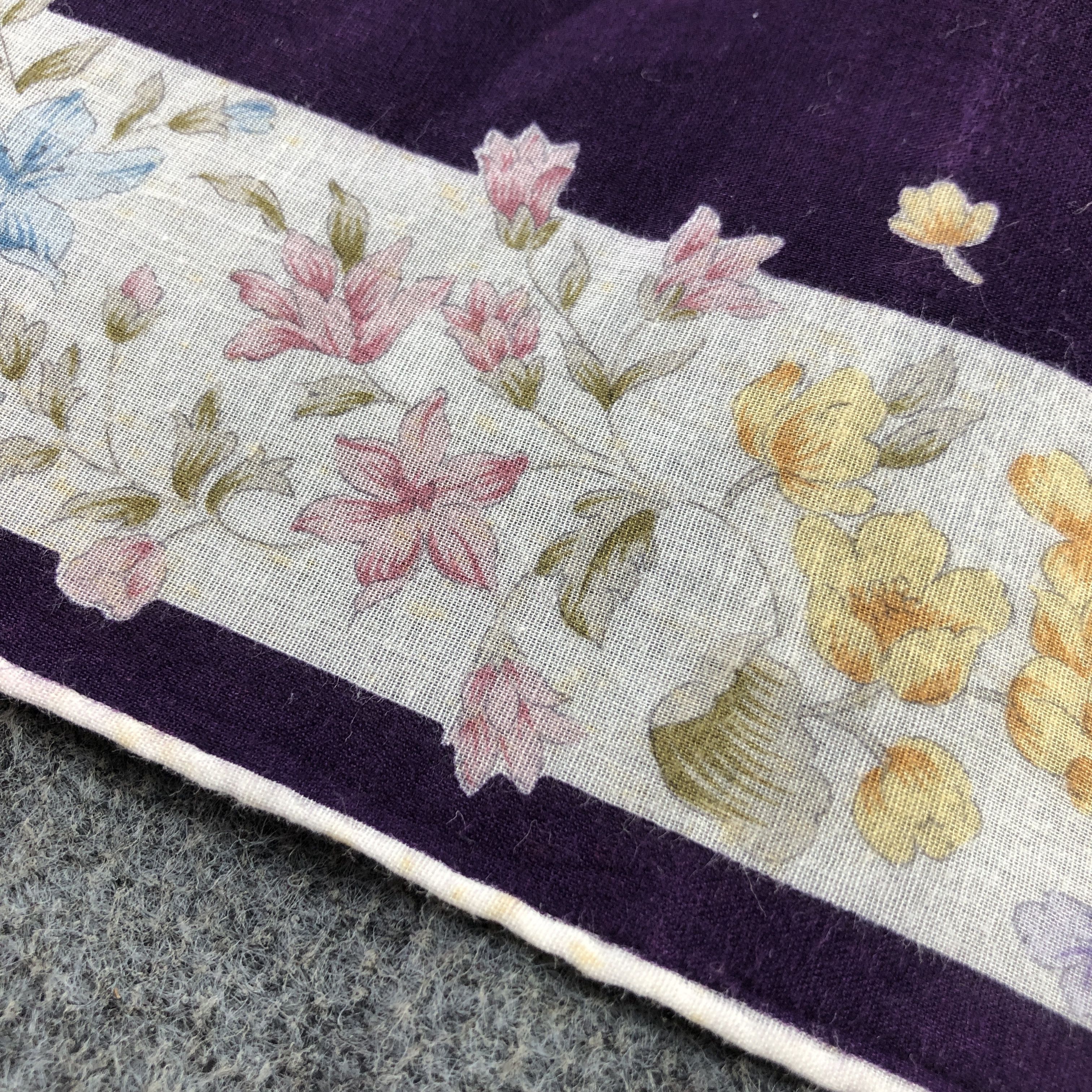 Vintage ValenTINO GarAVANI Handkerchief Neckerchief Bandana H2697 Size ONE SIZE - 7 Thumbnail
