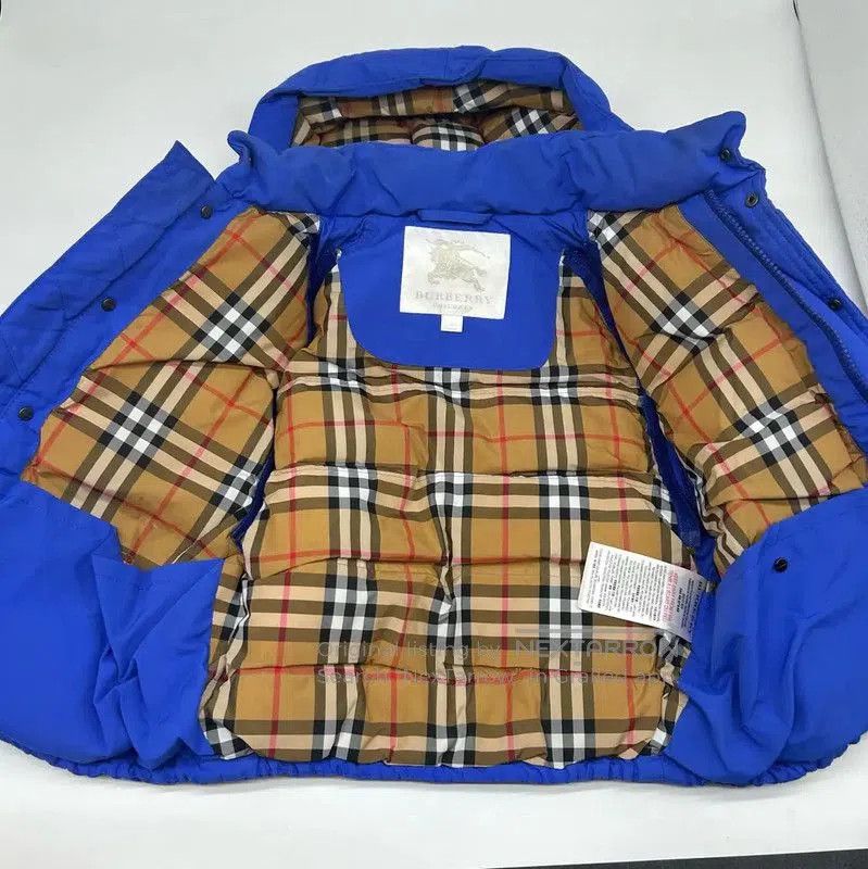 Burberry Burberry Blue Women's Winter Puffer Jacket. Size S / US 4 / IT 40 - 3 Thumbnail