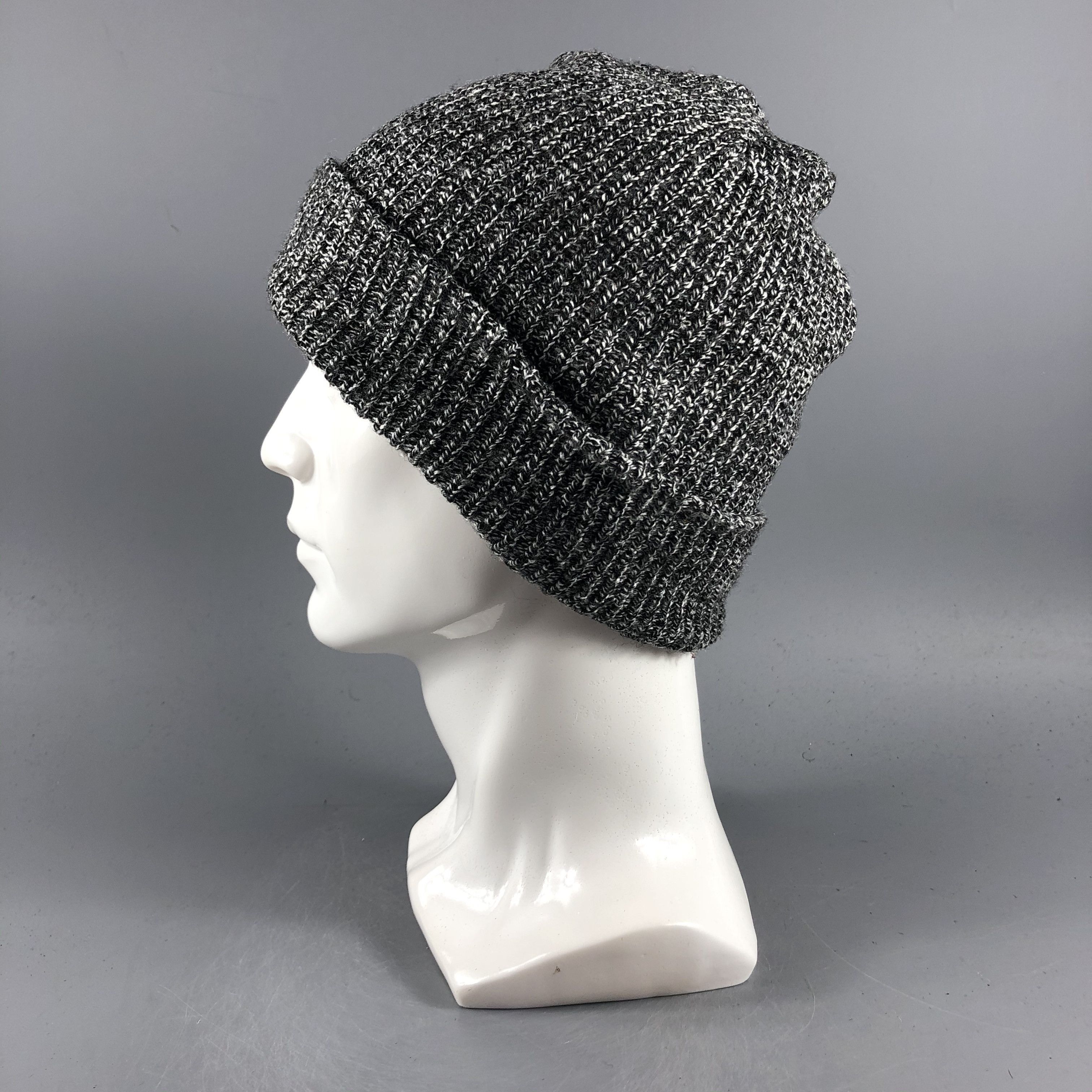 Other × Vintage Unknown Minimalist Beanie Snow Hat Snow Cap -D162 Size ONE SIZE - 1 Thumbnail