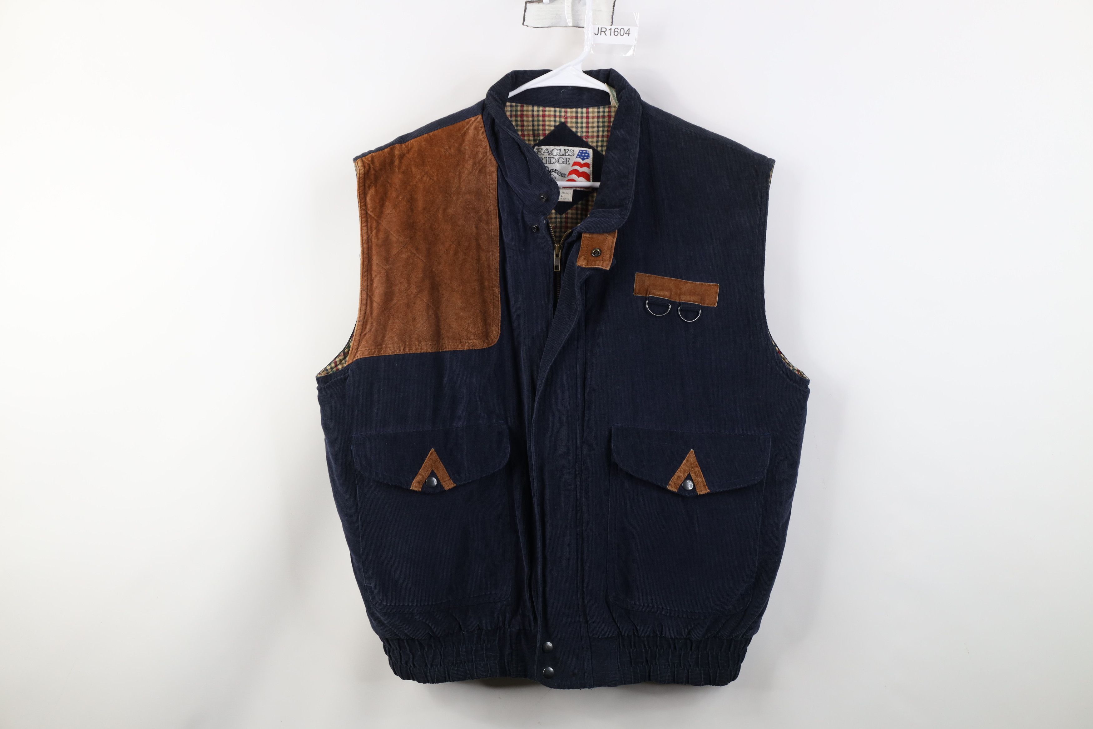 Vintage Vintage 90s Streetwear Lined Corduroy Puffer Vest Jacket Size US L / EU 52-54 / 3 - 1 Thumbnail