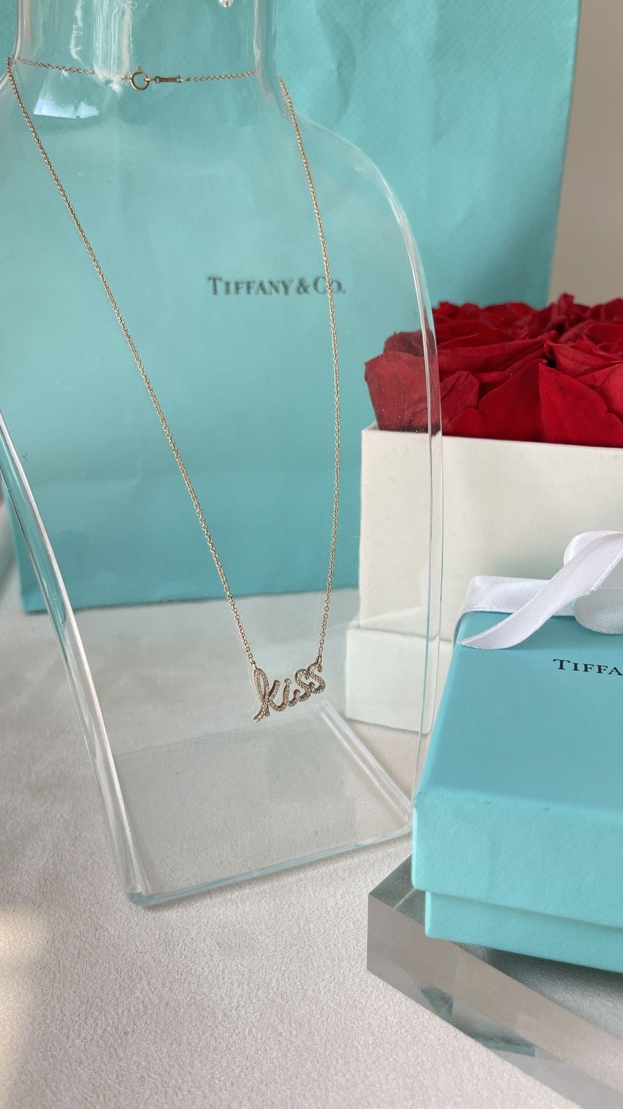 Tiffany & Co. Tiffany & Co. Graffiti Kiss Pendant RG Dia 16” NEW $4,400 Size ONE SIZE - 16 Thumbnail