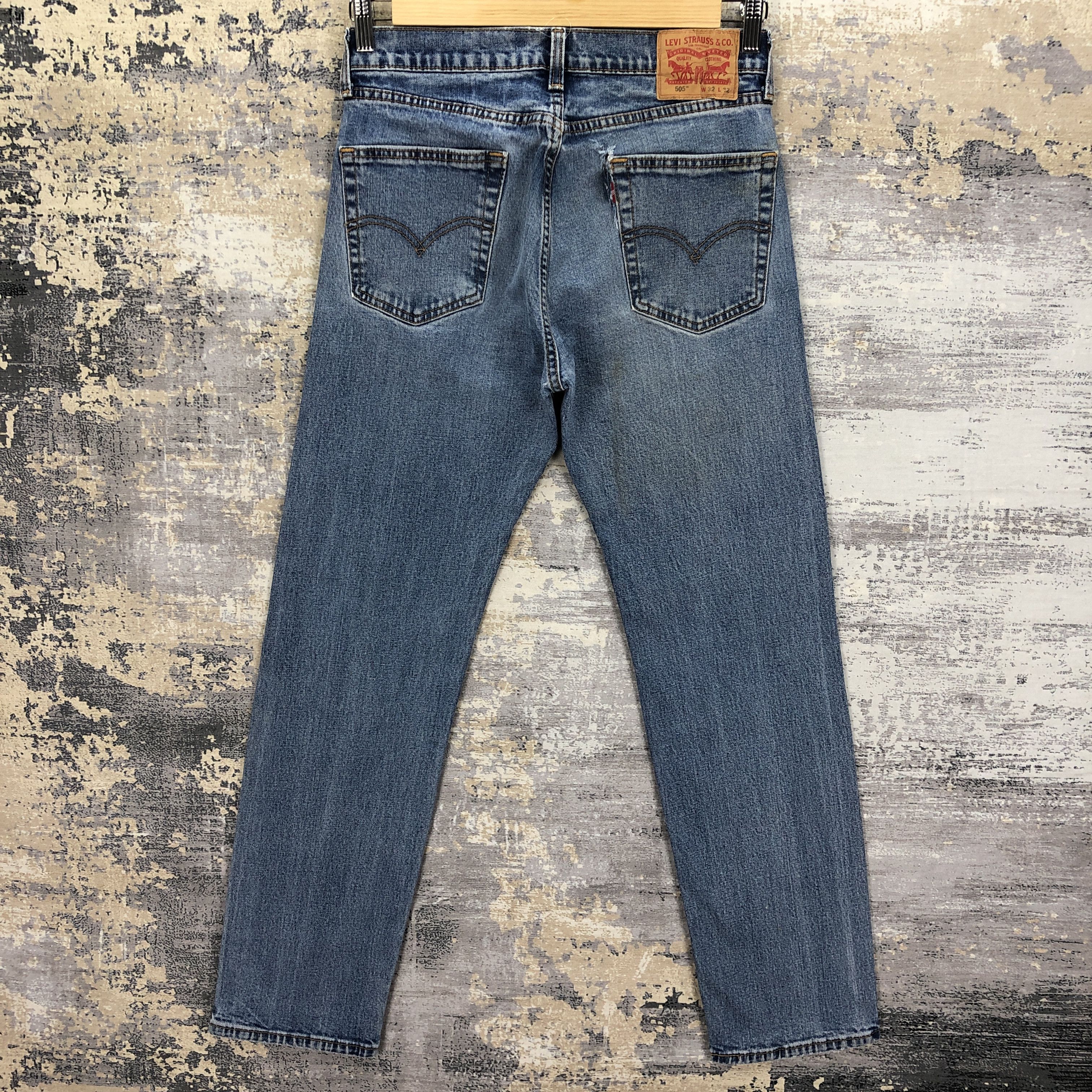 Levi's Vintage Y2K Levis 505 Faded Jeans Levi's Stonewash Denim Size US 30 / EU 46 - 2 Thumbnail