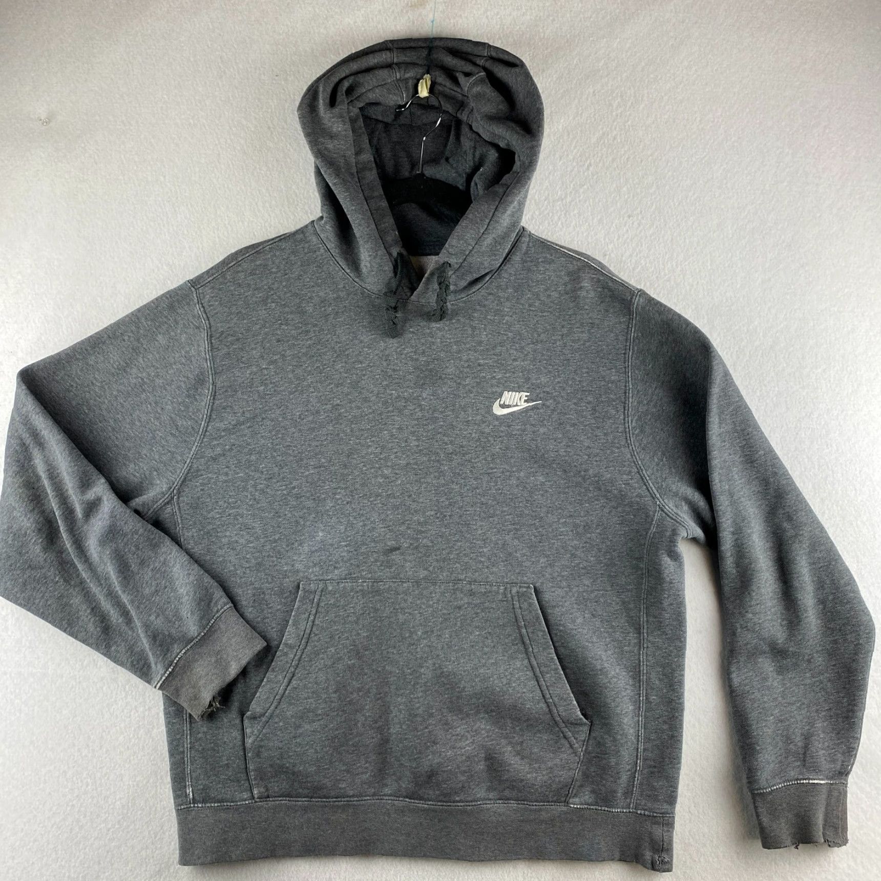 Nike Nike Hoodie Mens XL Gray Pullover Long Sleeve Embroidered Logo Fleece Size US XL / EU 56 / 4 - 2 Thumbnail