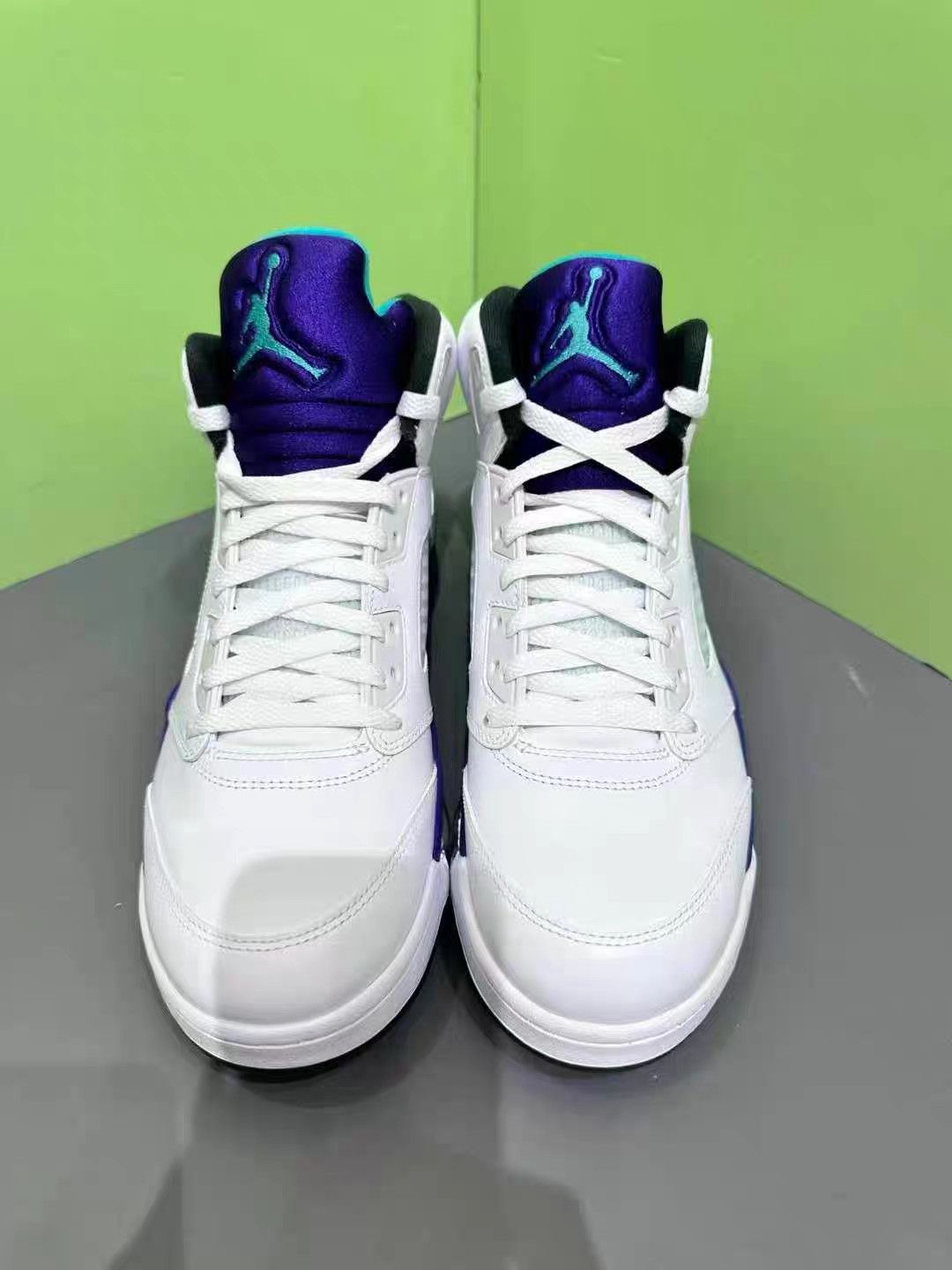 Jordan Brand Air Jordan 5 Retro Grape Basketball Shoes K15 Size US 10 / EU 43 - 2 Thumbnail