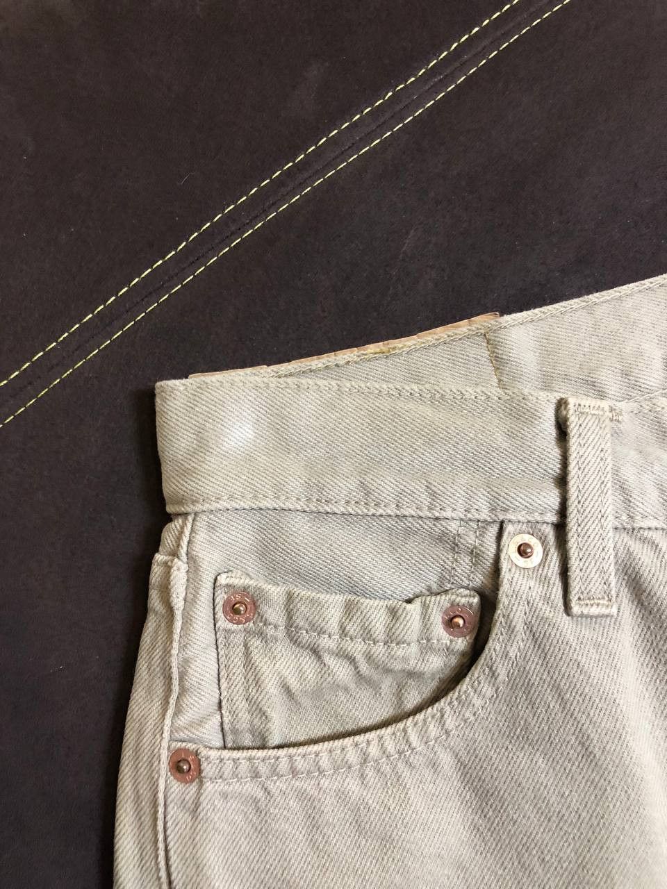 Levi's Levi's 501 Beige Jeans Button Fly Straight jeans Size US 30 / EU 46 - 12 Thumbnail