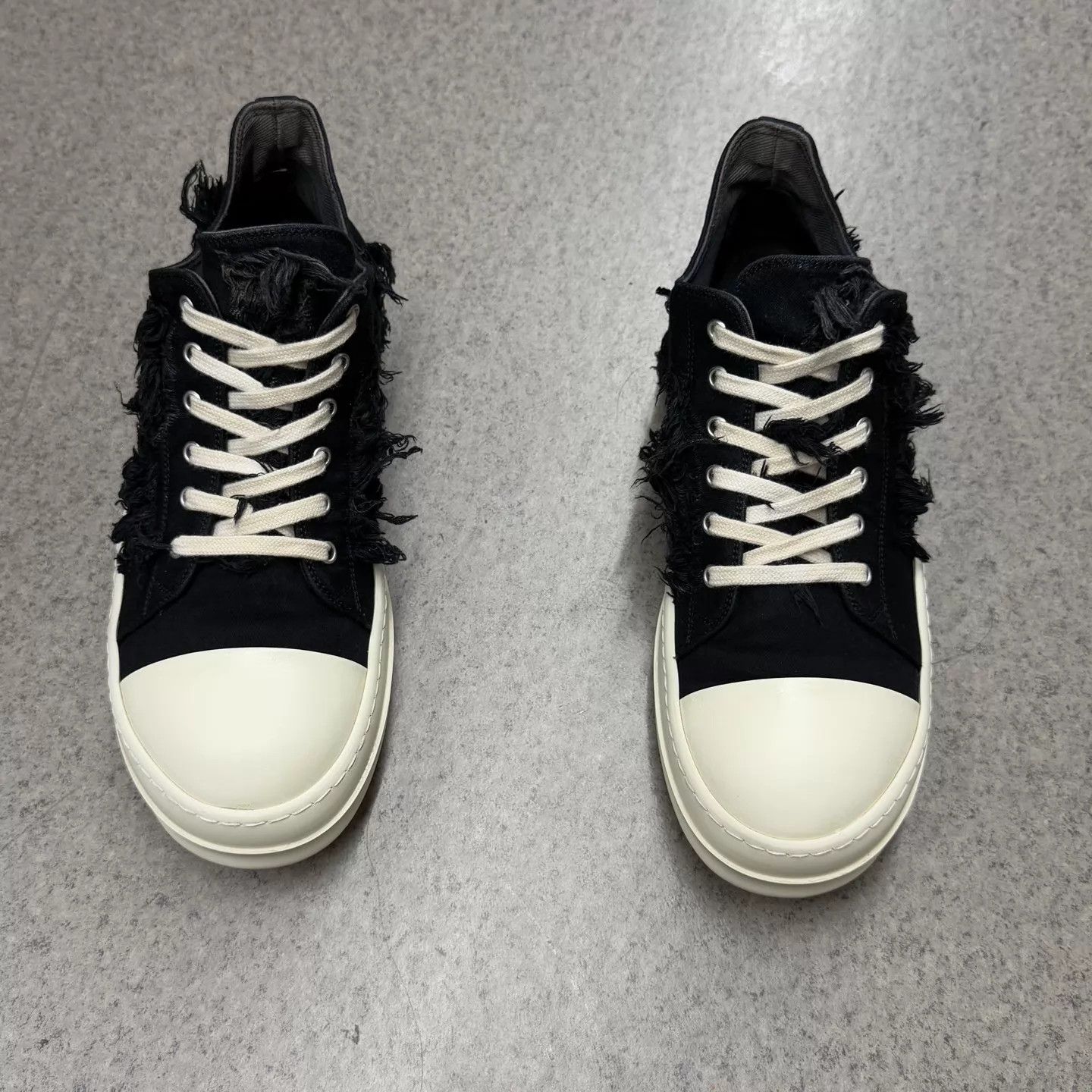 Rick Owens Rick Owens Ro Drkshdw Black Distressed 43 Like New Size US 10 / EU 43 - 8 Thumbnail