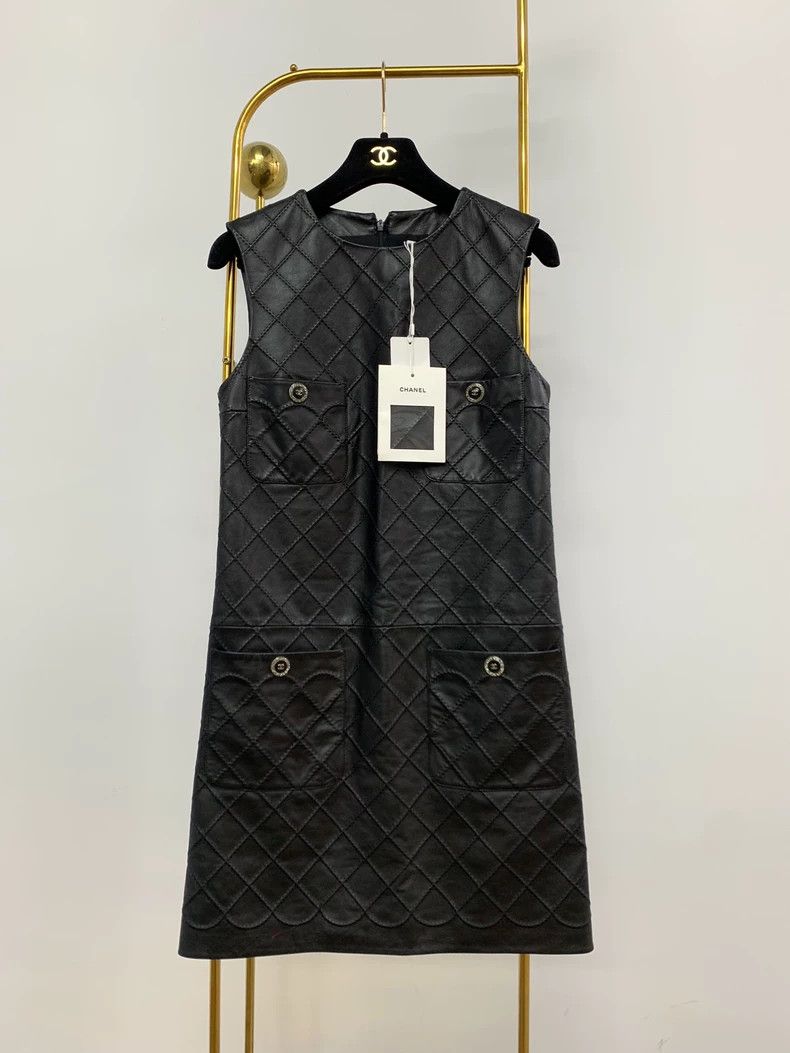 Chanel Chanel 23S Quilted Leather Dress - dmc Size S / US 4 / IT 40 - 1 Thumbnail
