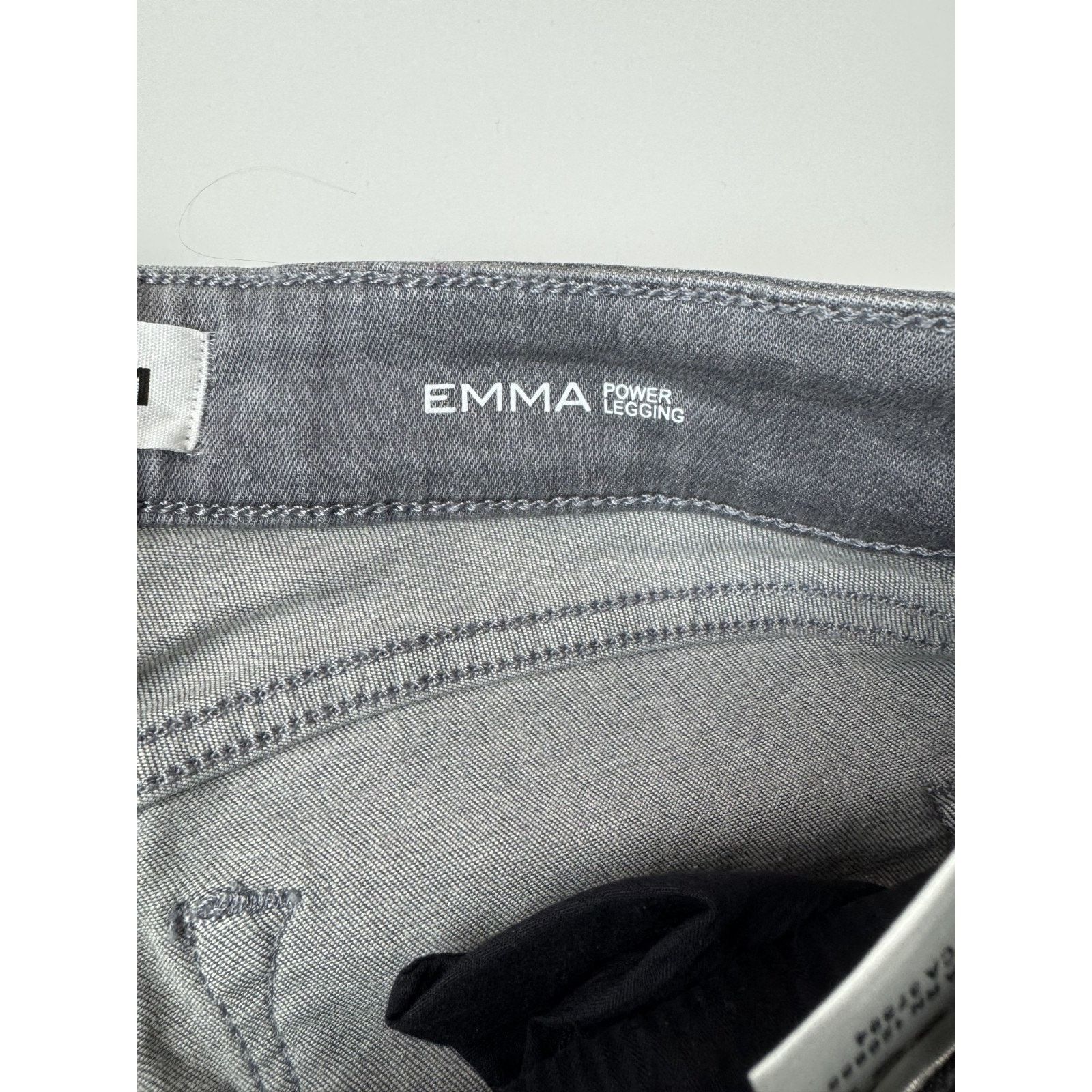 DL1961 DL1961 Jeans Emma Power Legging Gray Whisker Wash Grunge 28 Size 28" / US 6 / IT 42 - 8 Thumbnail