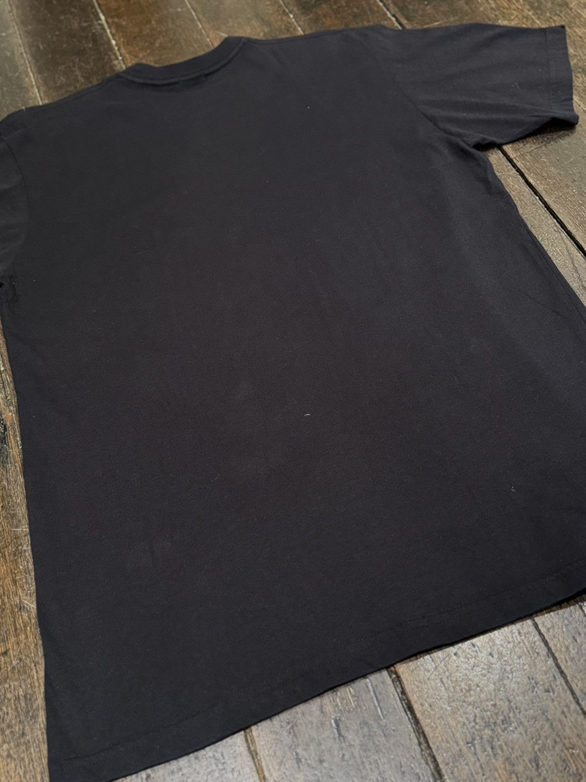 Pink Floyd Vintage Pink Floyd Relics Band T-Shirt CHASER 2004 USA L Size US L / EU 52-54 / 3 - 9 Thumbnail