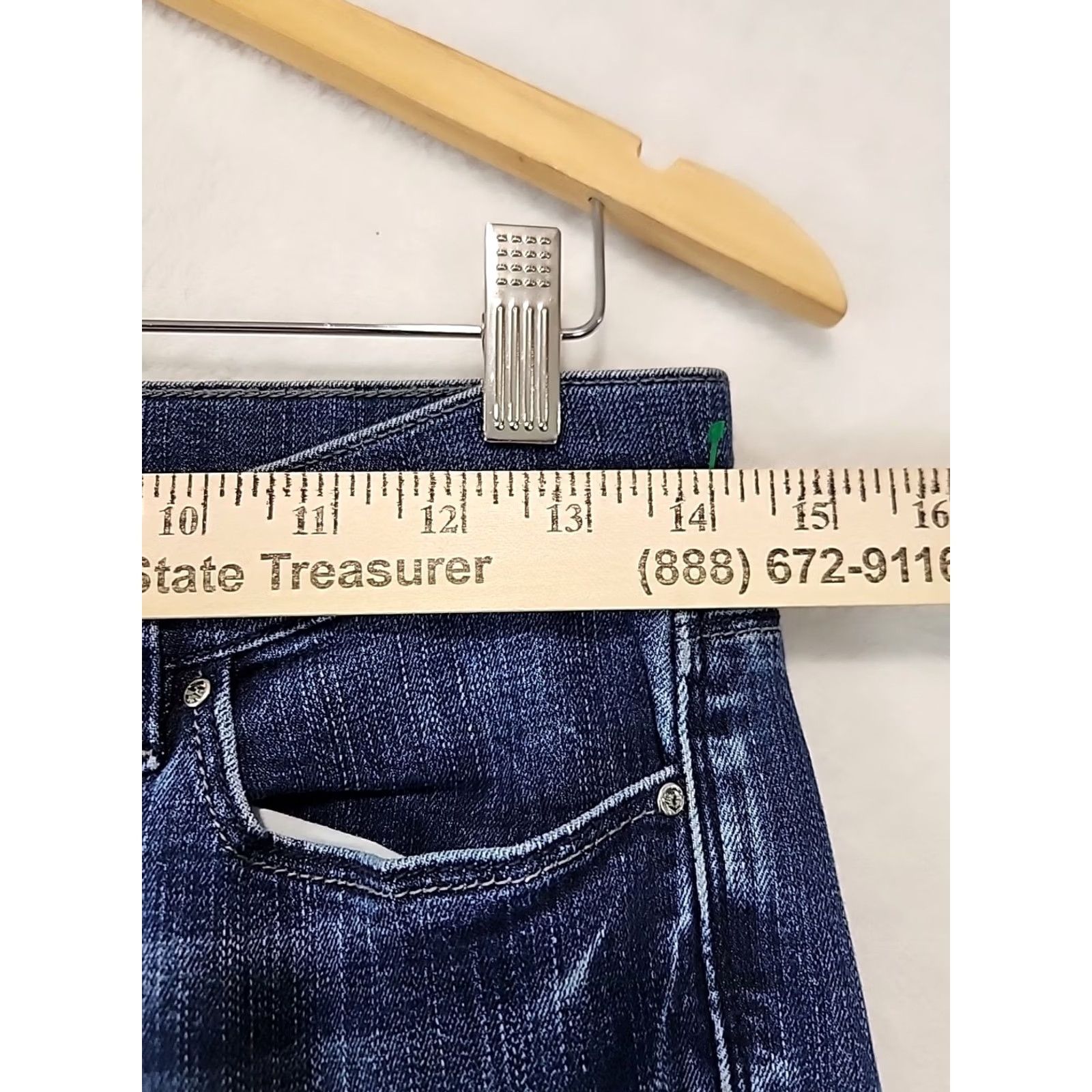 White House Black Market VINTAGE White House Black Market Jeans Womens 25 Noir Flare Leg Stretch Blue Denim Regular 5-Pocket Pattern Solid Medium Wash Size 42" / US 20 - 5 Thumbnail