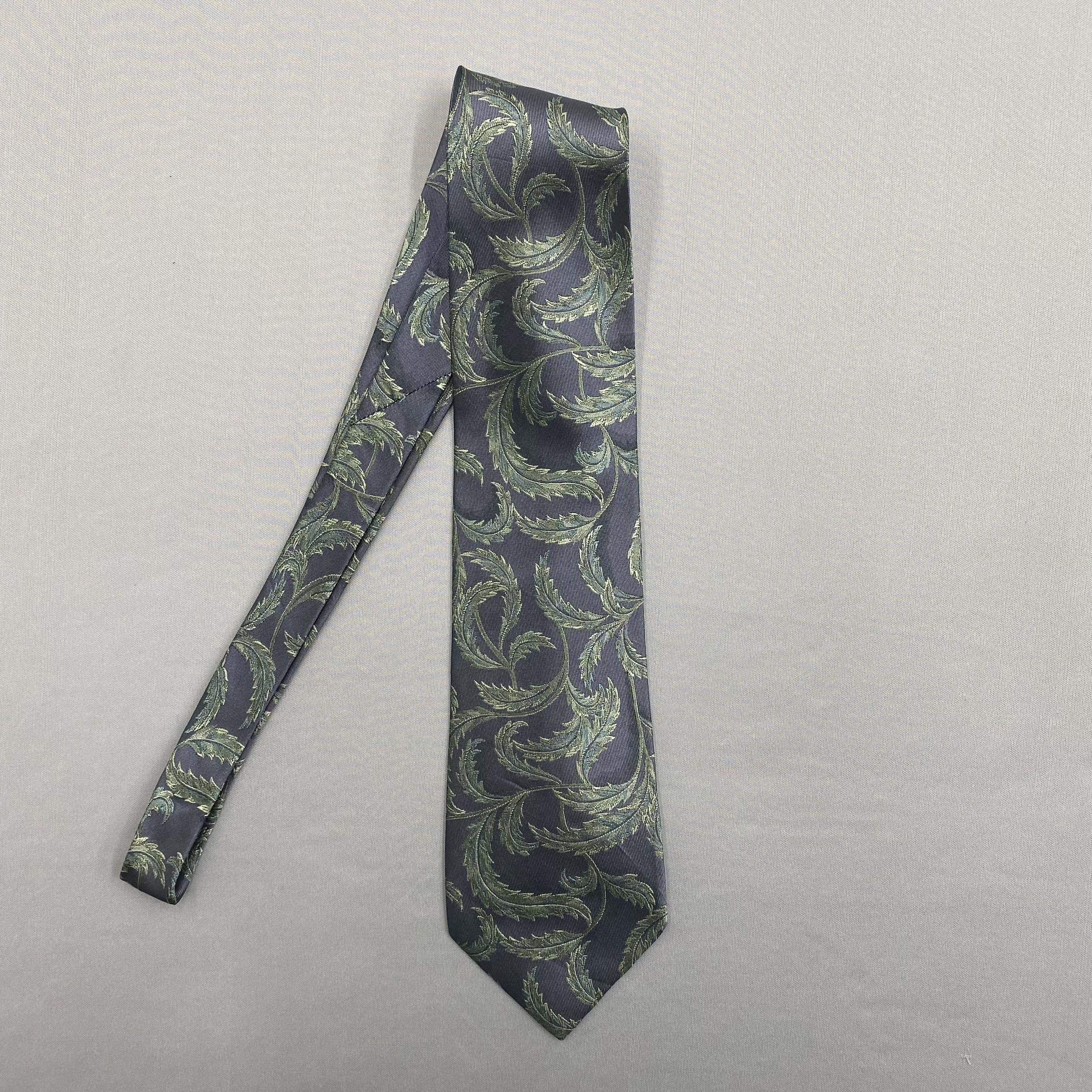 Japanese Brand Vintage Yves Saint Laurent SILK Necktie Cravate Pure Silk Size ONE SIZE - 4 Thumbnail