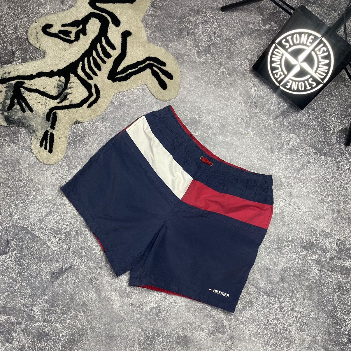 Tommy Hilfiger Vintage Tommy Hilfiger Big Logo swimwear shorts Size US 36 / EU 52 - 1 Thumbnail