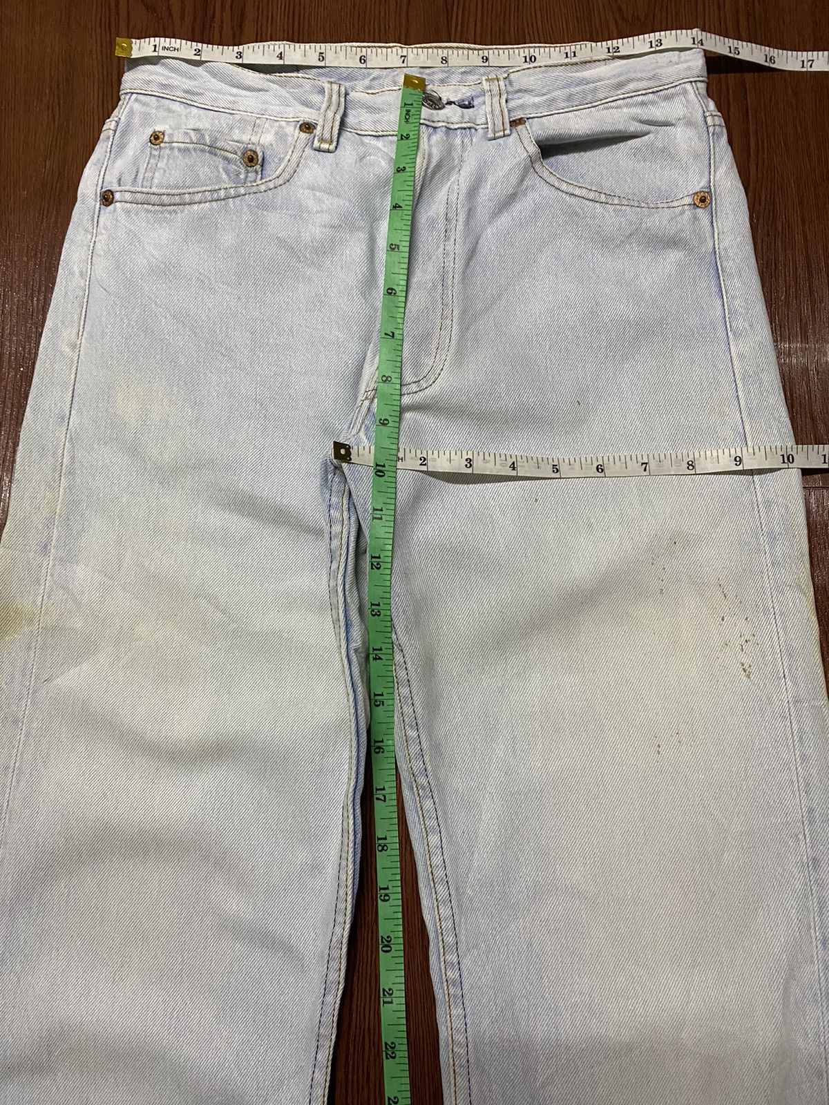 Levi's Vintage Clothing Vintage Levis501 90s Blue Faded Wash Loose Jeans Size US 28 / EU 44 - 6 Thumbnail