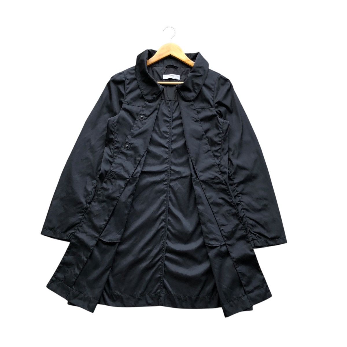 Prada PRADA nylon long jacket italy Size US XXS / EU 40 - 2 Thumbnail