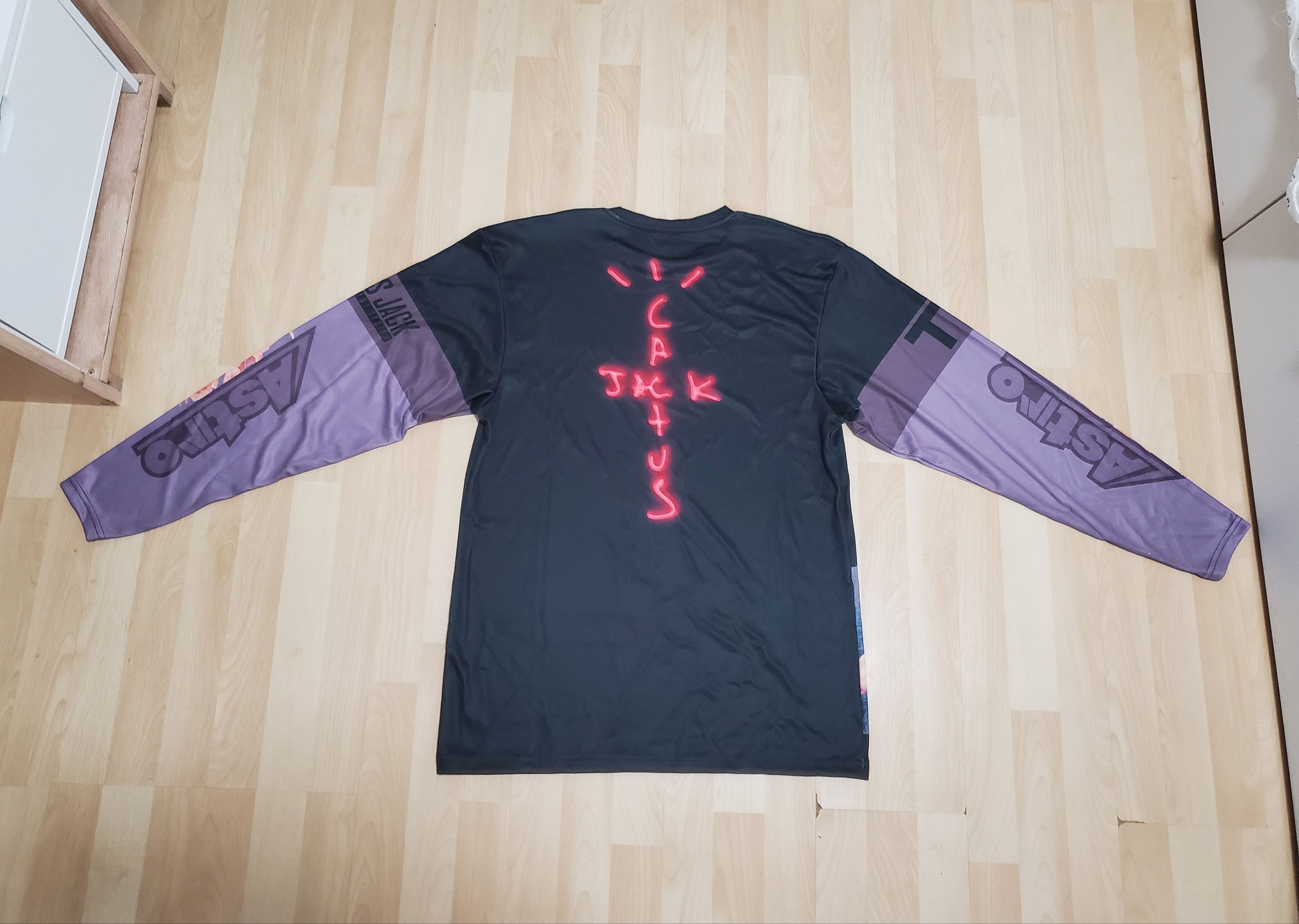 Travis Scott Cactus Jack by Travis Scott Gaming Long-Sleeve Jersey Size US L / EU 52-54 / 3 - 4 Thumbnail