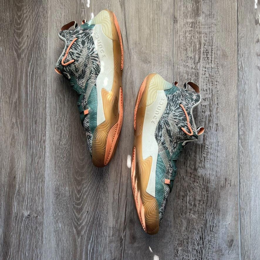 Adidas ADIDAS • Harden Stepback 3 "Tie-Dye" (13M) Size US 13 / EU 46 - 9 Thumbnail