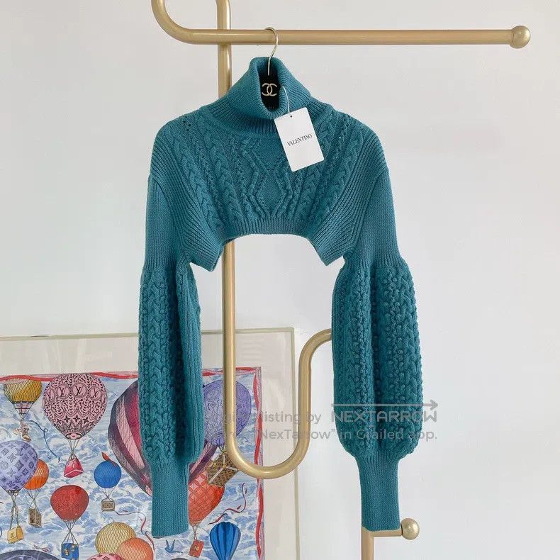 Valentino Valentino Long sleeves and short sweaters Size M / US 6-8 / IT 42-44 - 1 Thumbnail
