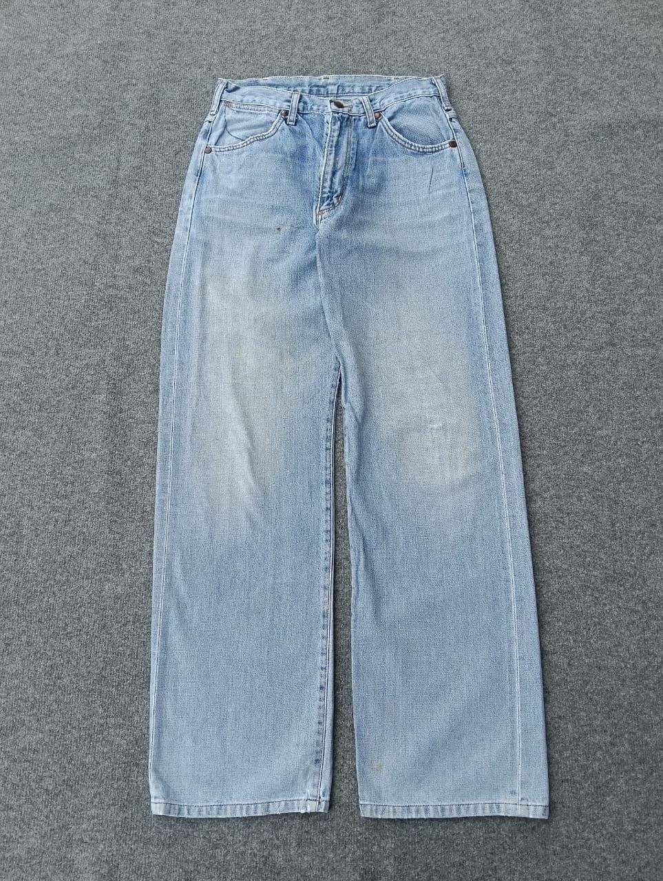 Vintage 90s Wrangler Blue Light Wash Selvedge Wide Jeans.