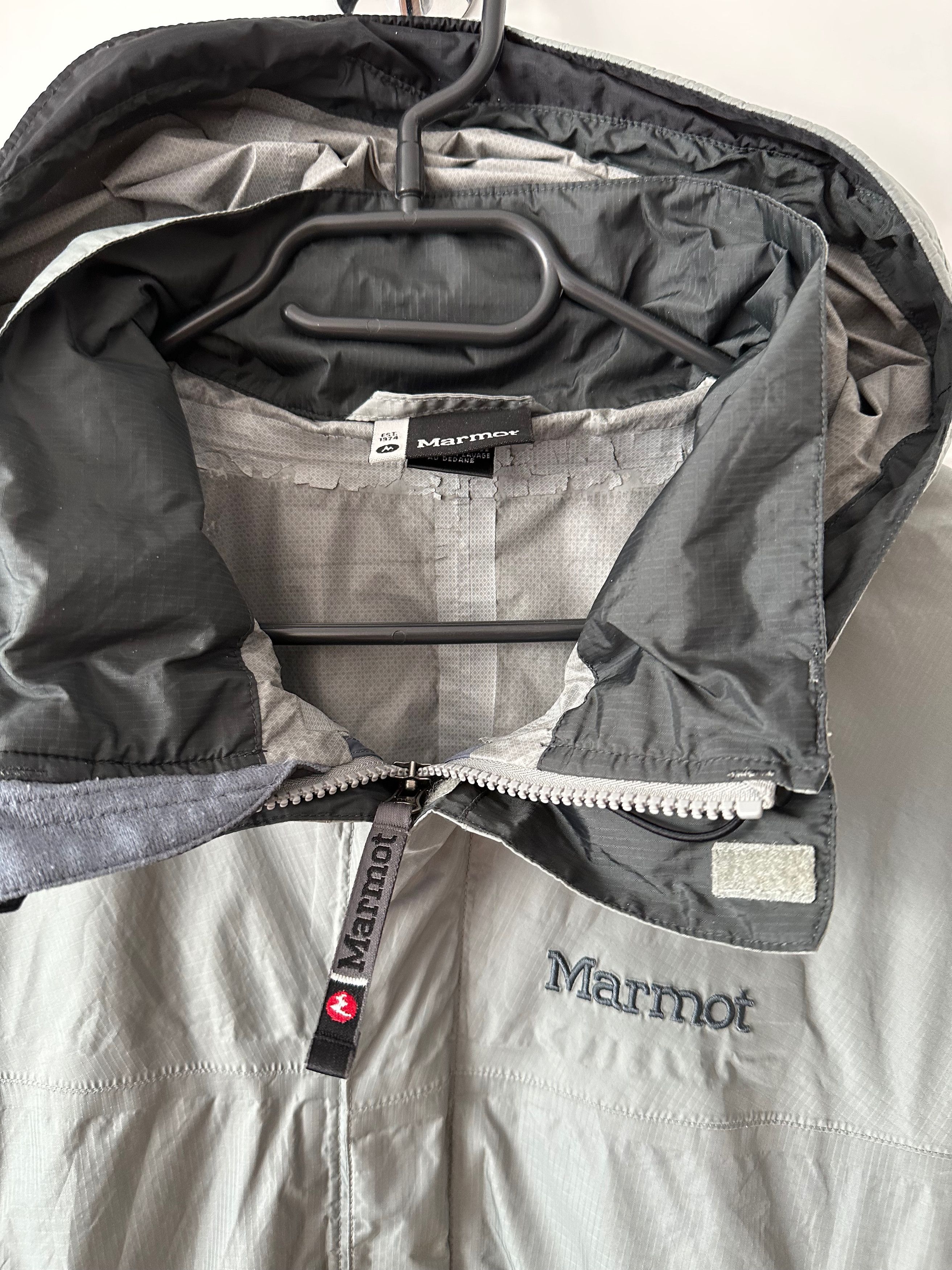 Marmot Marmot rain jacket hooded windbreaker Size US S / EU 44-46 / 1 - 2 Thumbnail