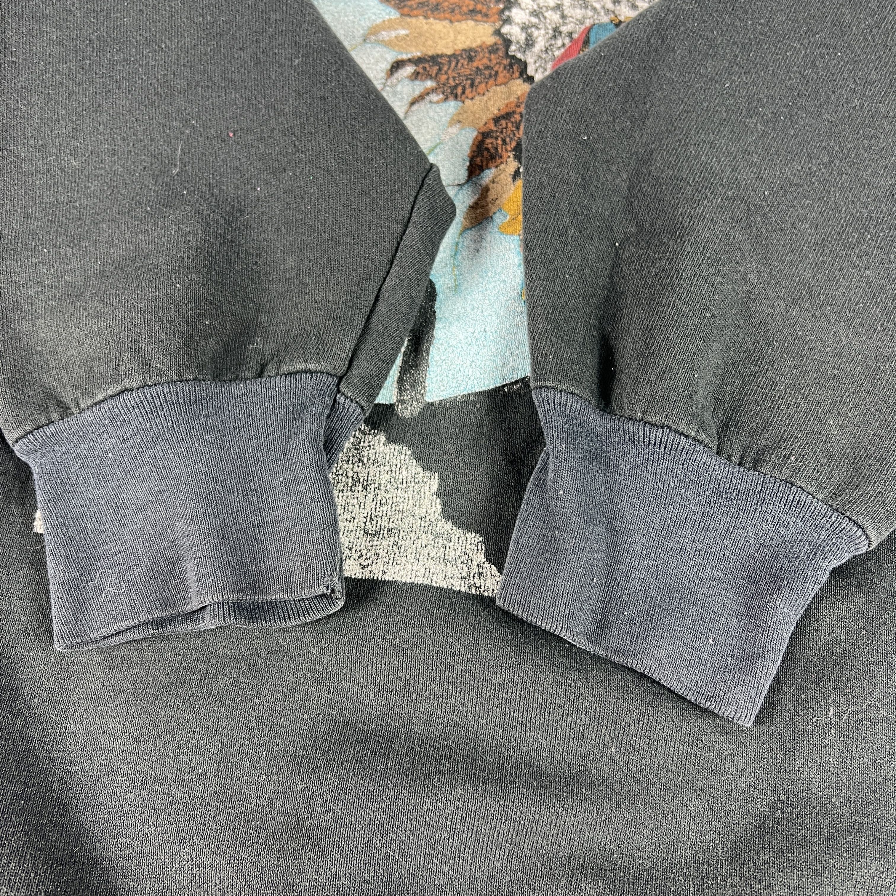 Vintage VTG 80s Wolf Indigenous Native Sweatshirt Faded Crewneck Size US L / EU 52-54 / 3 - 8 Thumbnail