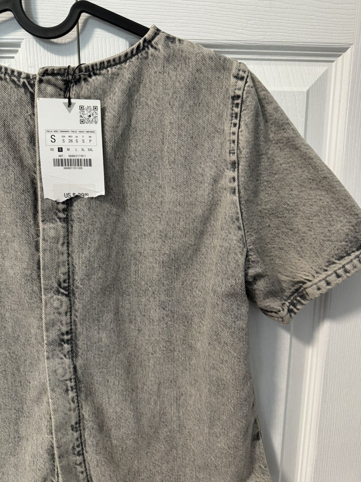 Zara Grey acid wash denim button down blouse Zara brand new Size S / US 4 / IT 40 - 3 Thumbnail