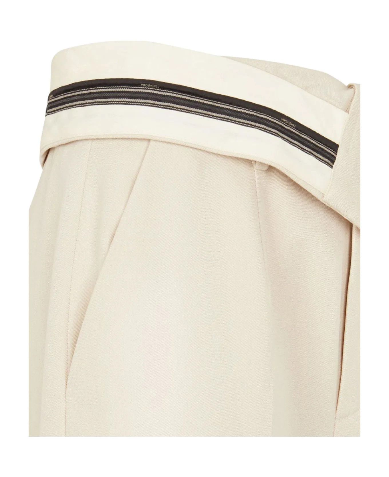 Fendi o1s1wg110426 Trousers in Beige Size 27" / US 4 / IT 40 - 3 Thumbnail