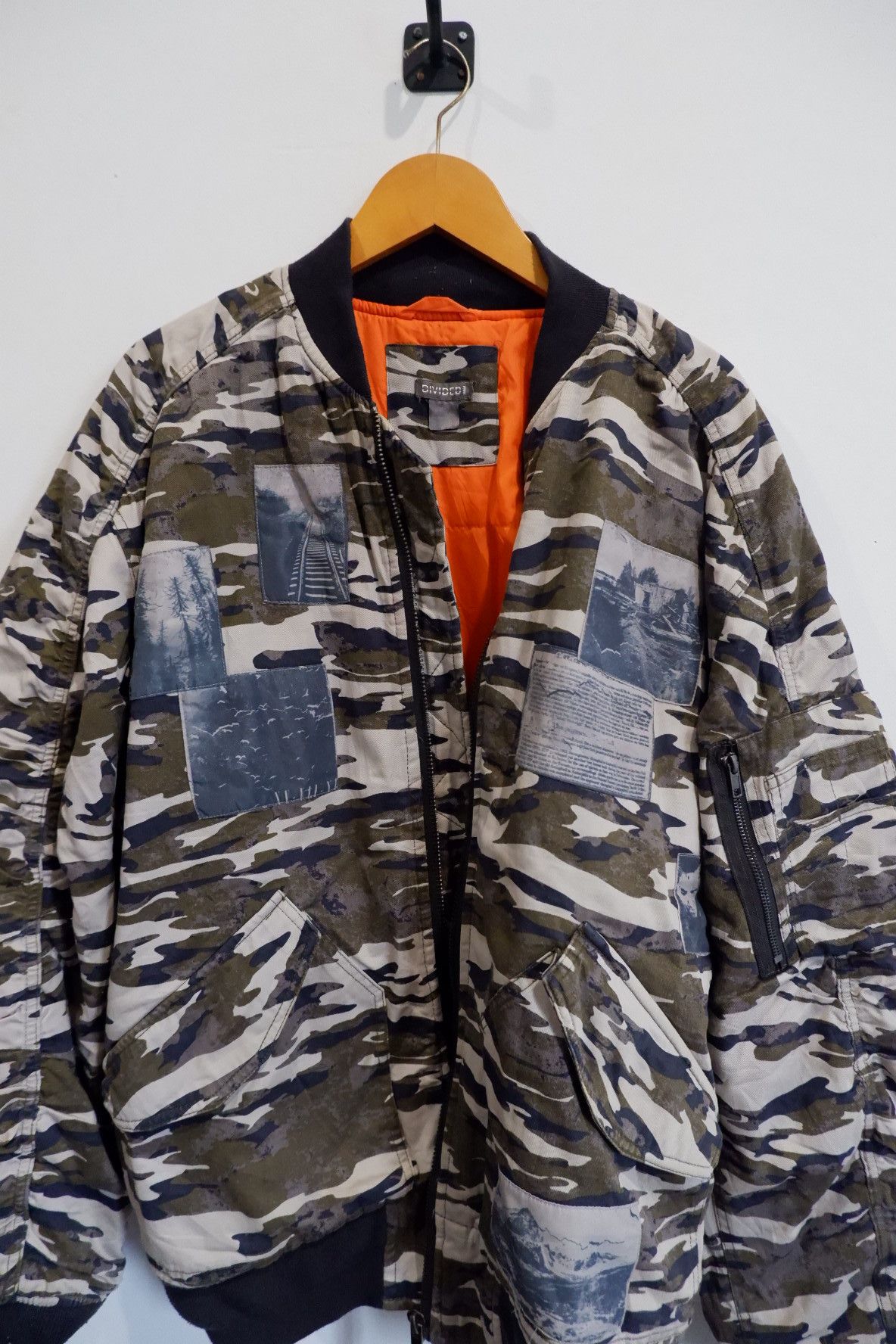 Other Divided Patchwork Camo Bomber Jacket Oversized Size US M / EU 48-50 / 2 - 5 Thumbnail