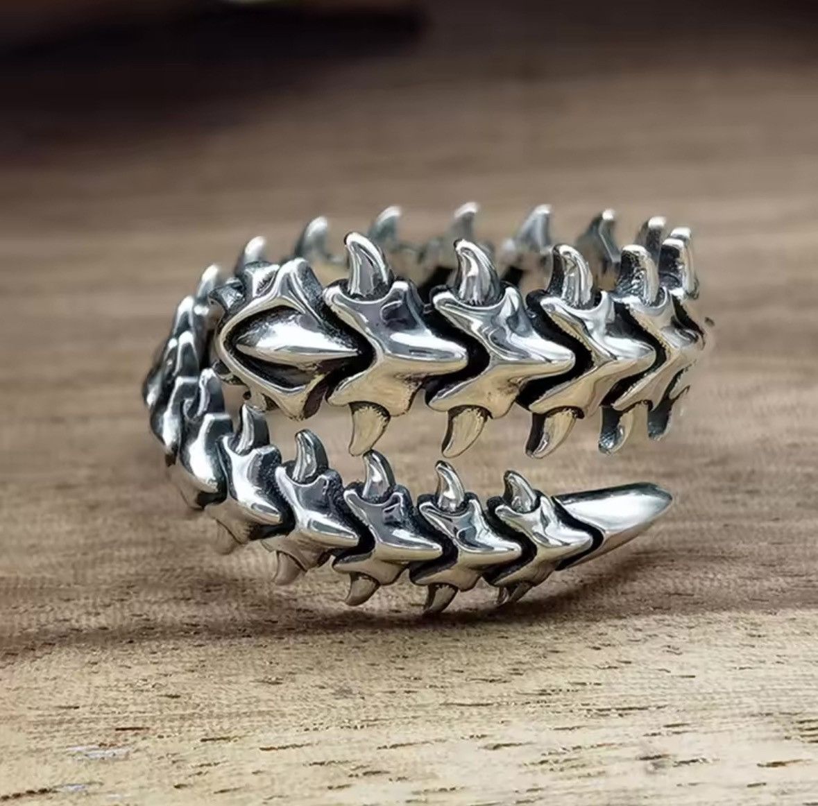 Jewelry Retro Punk Centipede Ring Size ONE SIZE - 2 Thumbnail
