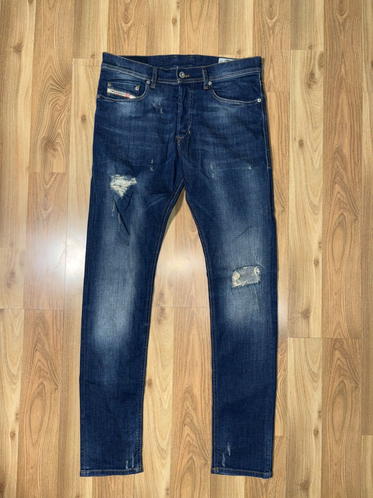 Diesel Diesel Tepphar 084TX Slim-Carrot Distressed Stretch Denim Size US 30 / EU 46 - 1 Thumbnail