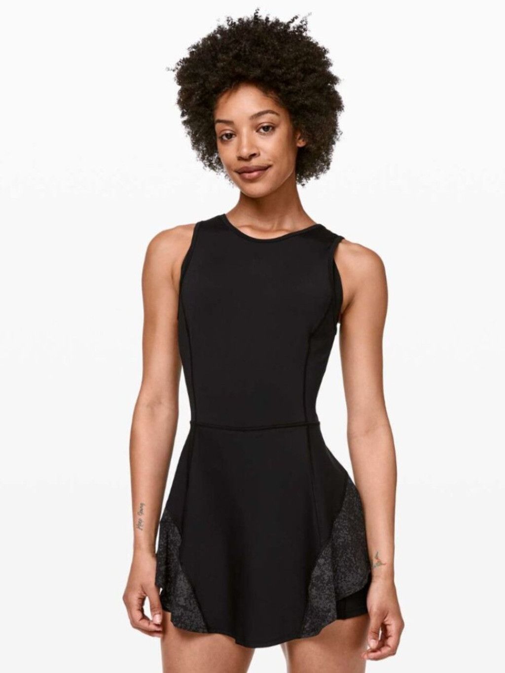 Lululemon NWT Lululemon Serene Stride Dress Black 6 Size M / US 6-8 / IT 42-44 - 1 Thumbnail