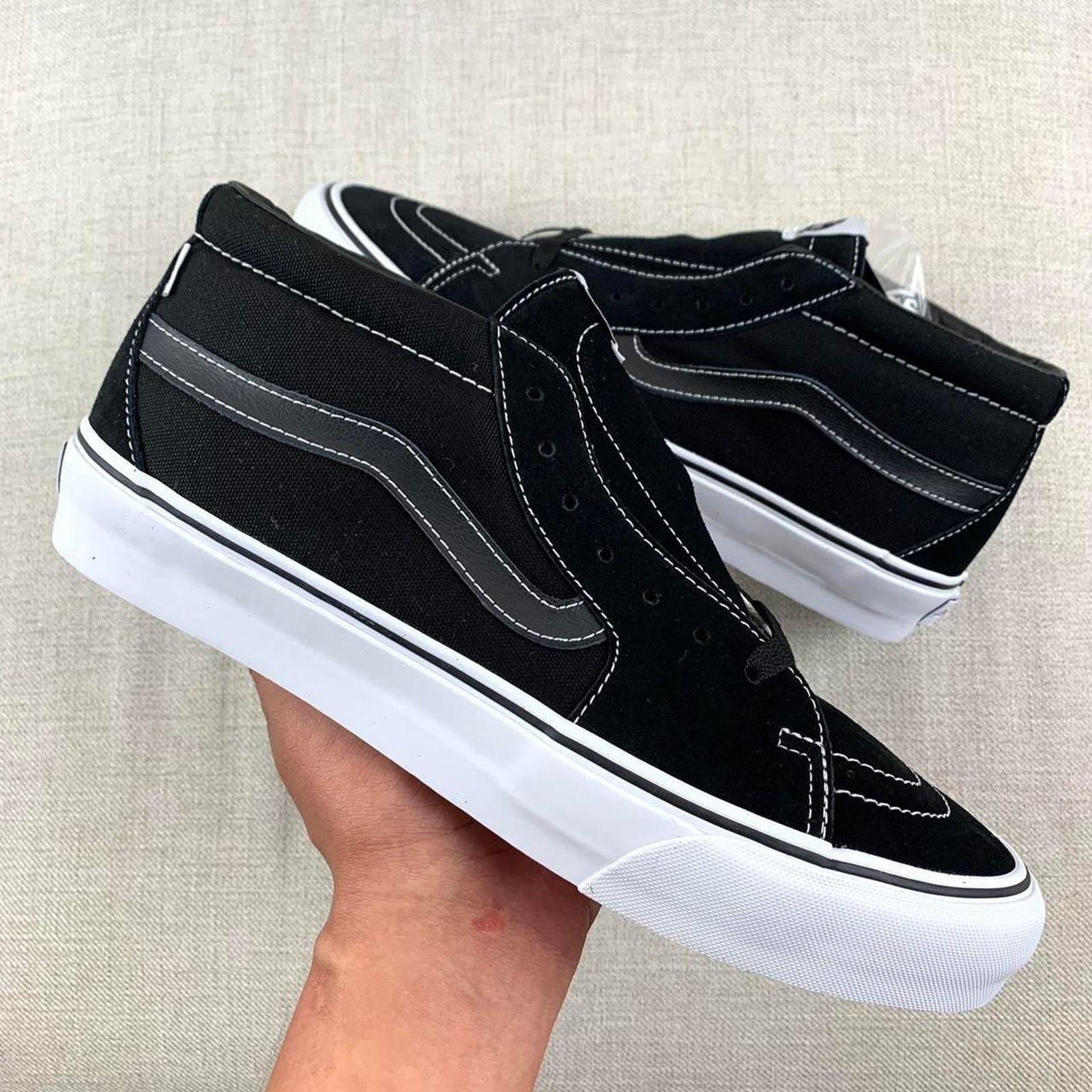 JJJJound × Vans JJJJound x Vans Sk8-Mid Black Men 10 Size US 10 / EU 43 - 1 Thumbnail