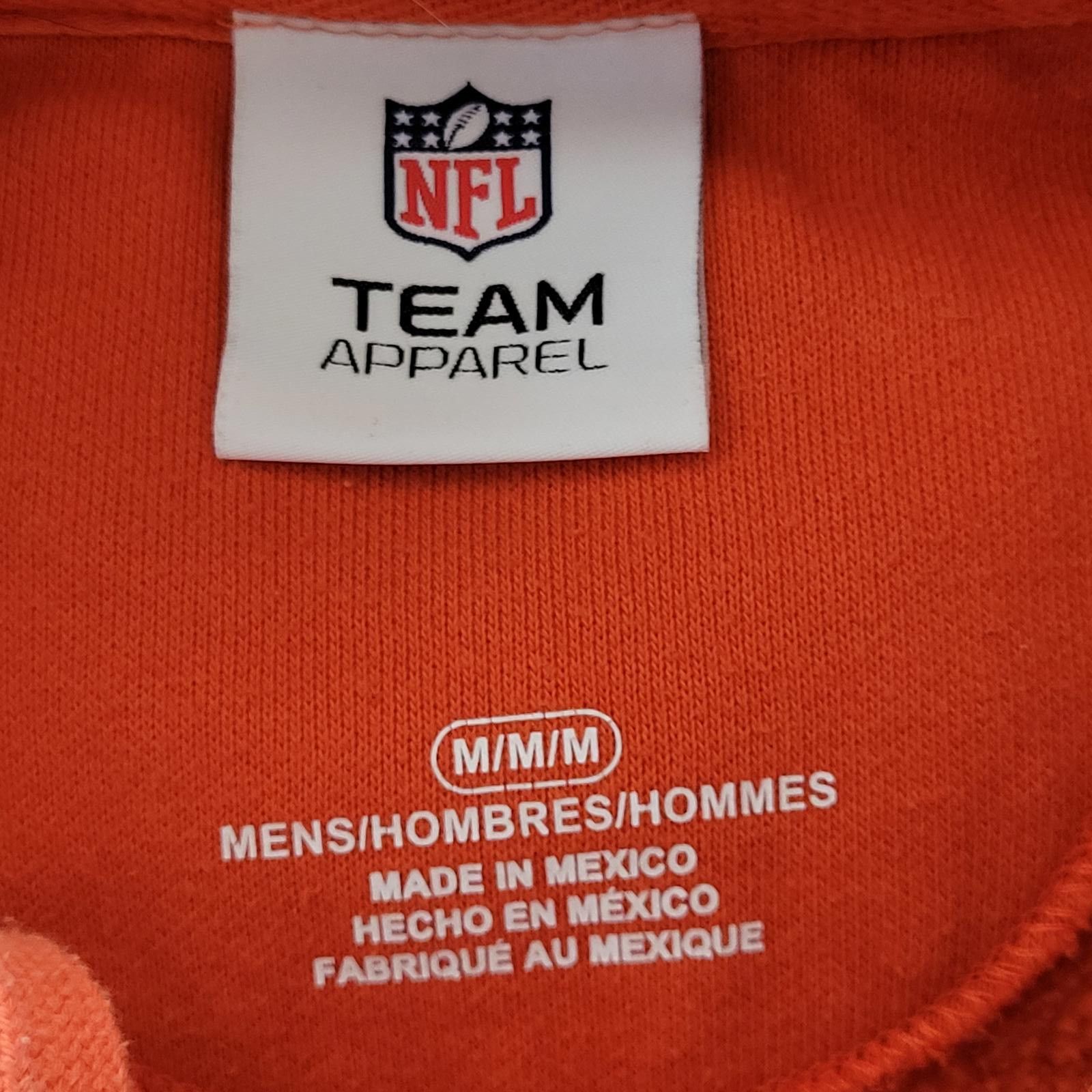 NFL Denver Broncos Men’s M Orange Pullover Official NFL Hoodie Size US M / EU 48-50 / 2 - 4 Thumbnail