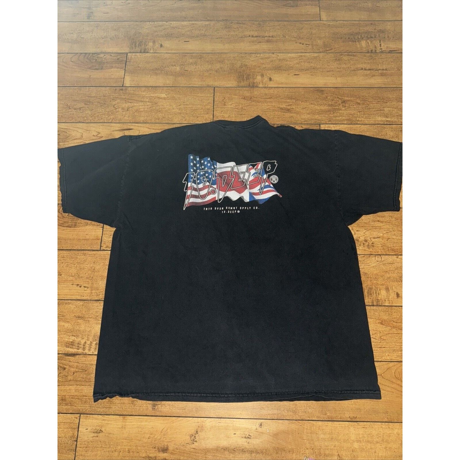 10 Deep × Vintage 10 Deep T-Shirt Black 2XL 24x27 Made In USA Streetwear Y2K Size US XXL / EU 58 / 5 - 1 Thumbnail