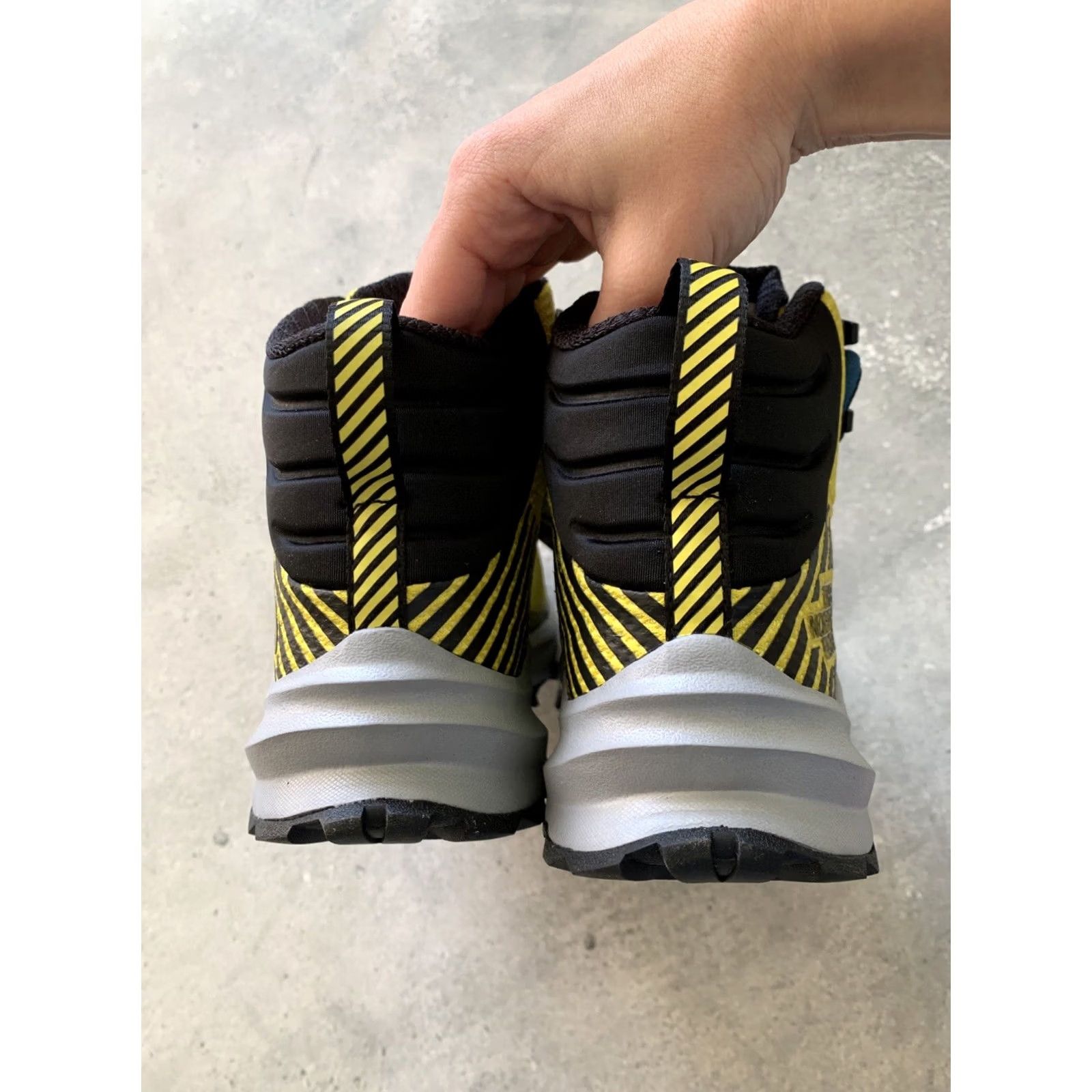 The North Face THE NORTH FACE VECTIV FASTPACK MID FUTURELIGHT BOOTS Men's Size US 7.5 EU 40 Yellow Waterproof Hiking Boot Size US 7 / EU 40 - 6 Thumbnail