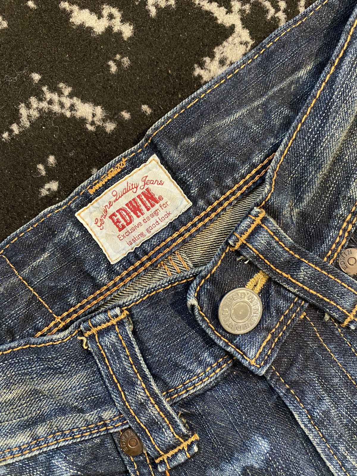 Edwin Edwin Distressed Rusty Denim Jeans Vintage Japanese Brand Size US 26 / EU 42 - 4 Thumbnail
