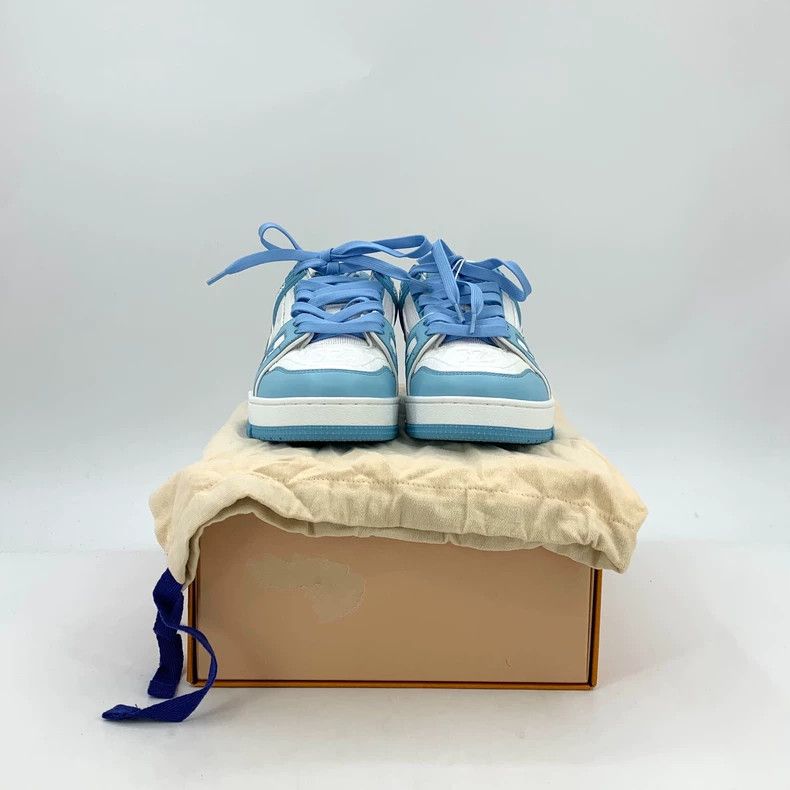 Louis Vuitton Louis Vuitton Trainer blue logo embossed lace-up casual fl Size US 6 / IT 36 - 8 Thumbnail
