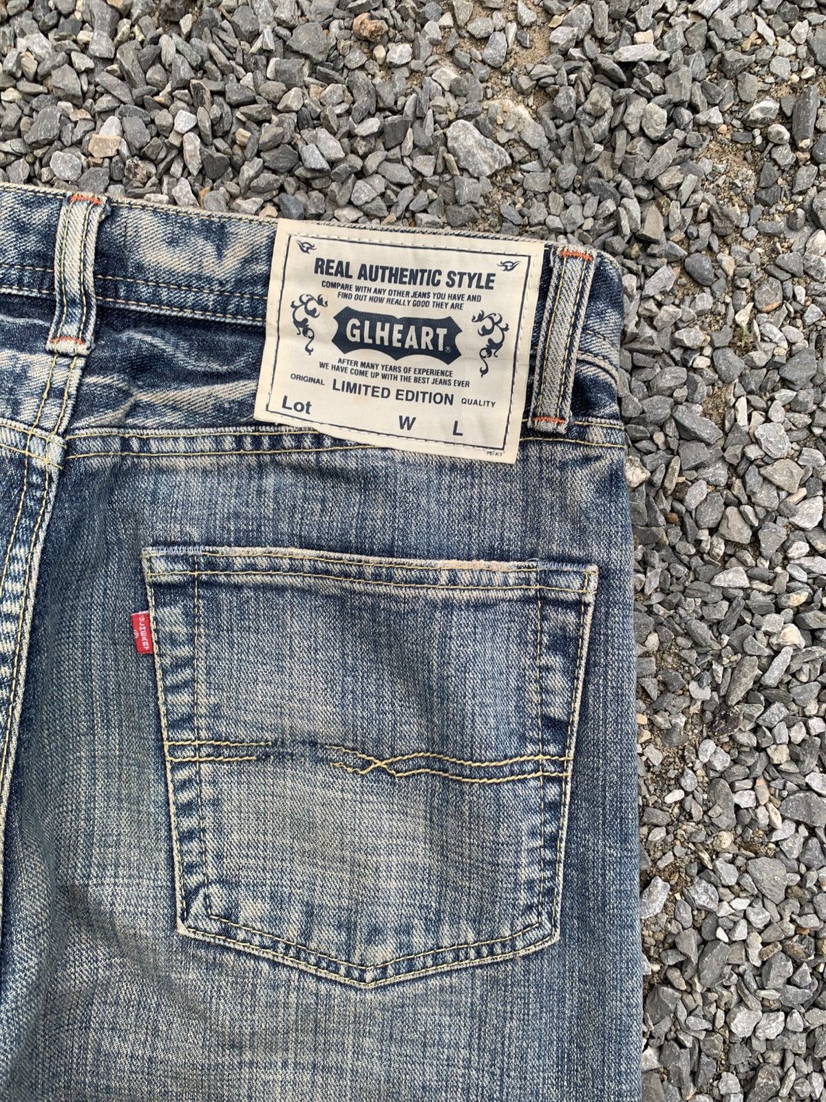 Kapital GL HEART FADED & RUSTY DISTRESSED DENIM Size US 31 - 12 Thumbnail