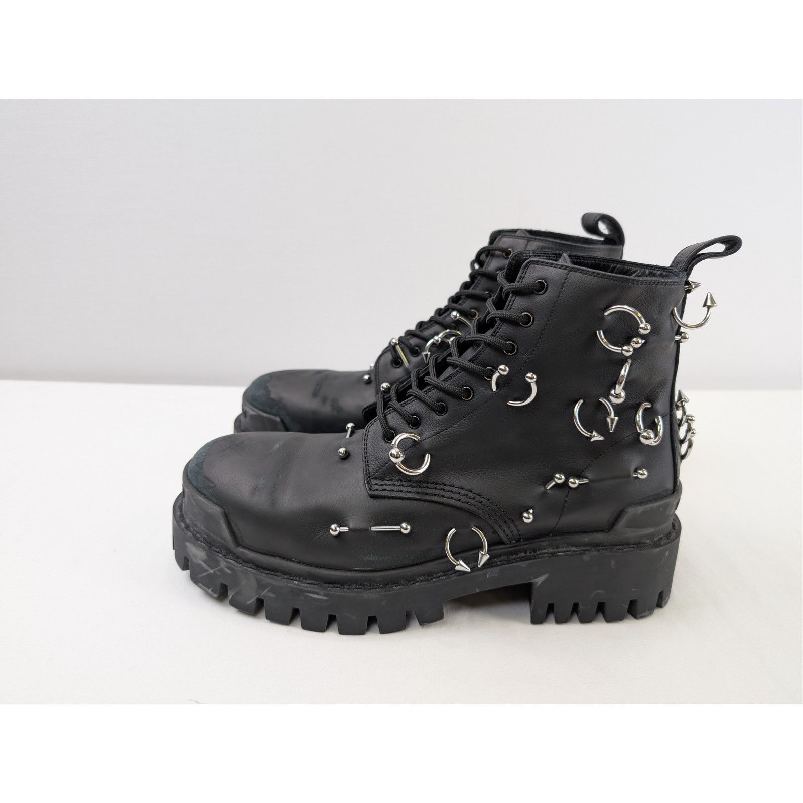 Balenciaga o1rshd1 Leather Strike Piercing Boots in Black/Silver Size US 13 / EU 46 - 10 Thumbnail