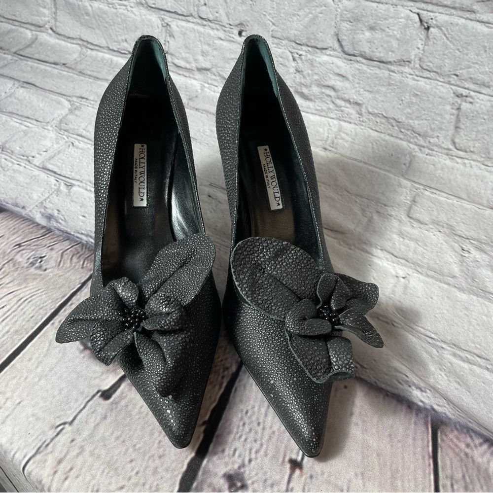 Other New Hollywould Grey Leather Detachable Flower Shoes Made In Size US 8 / IT 38 - 1 Thumbnail