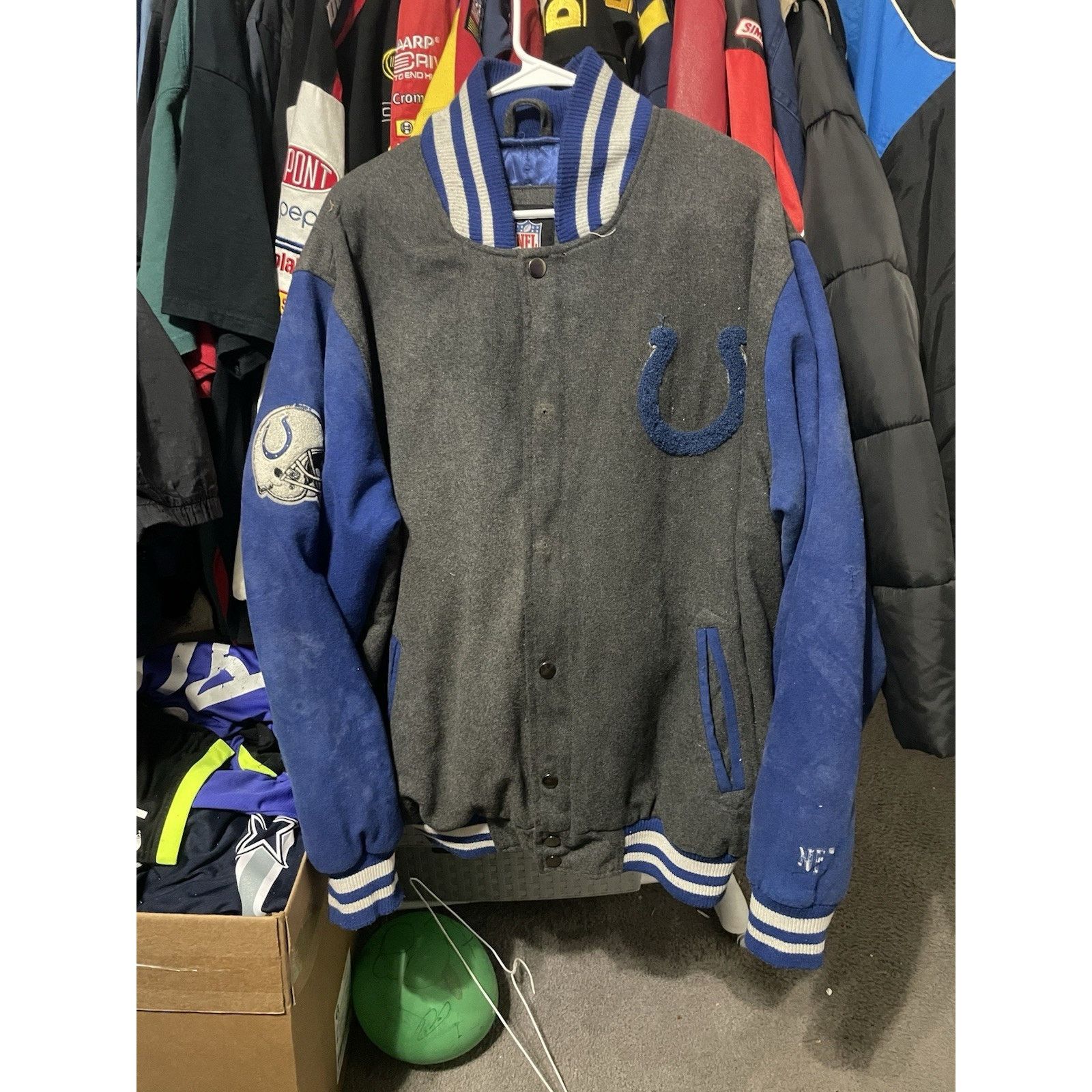 NFL Size XL-Indianapolis Colts NFL Football Jacket Apparel Coat Size US XL / EU 56 / 4 - 1 Thumbnail