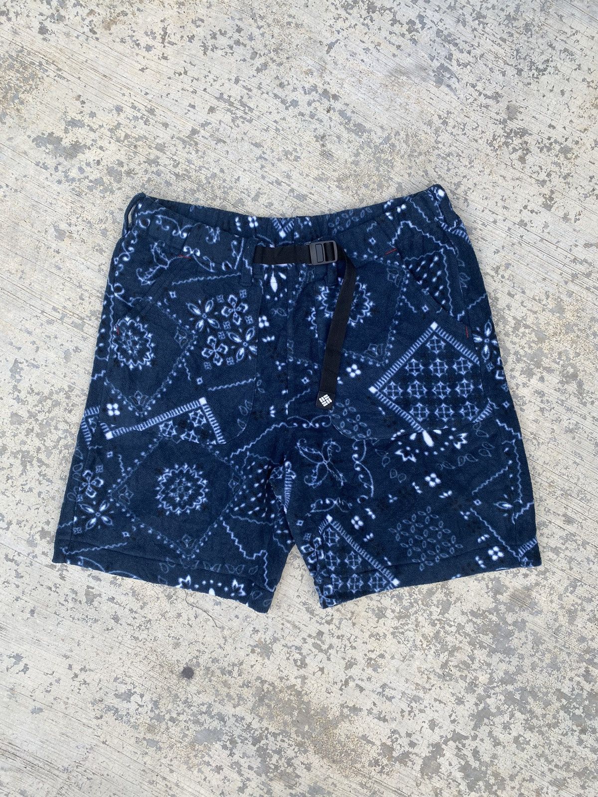 Columbia Columbia fleece shorts Size US 29 - 1 Thumbnail